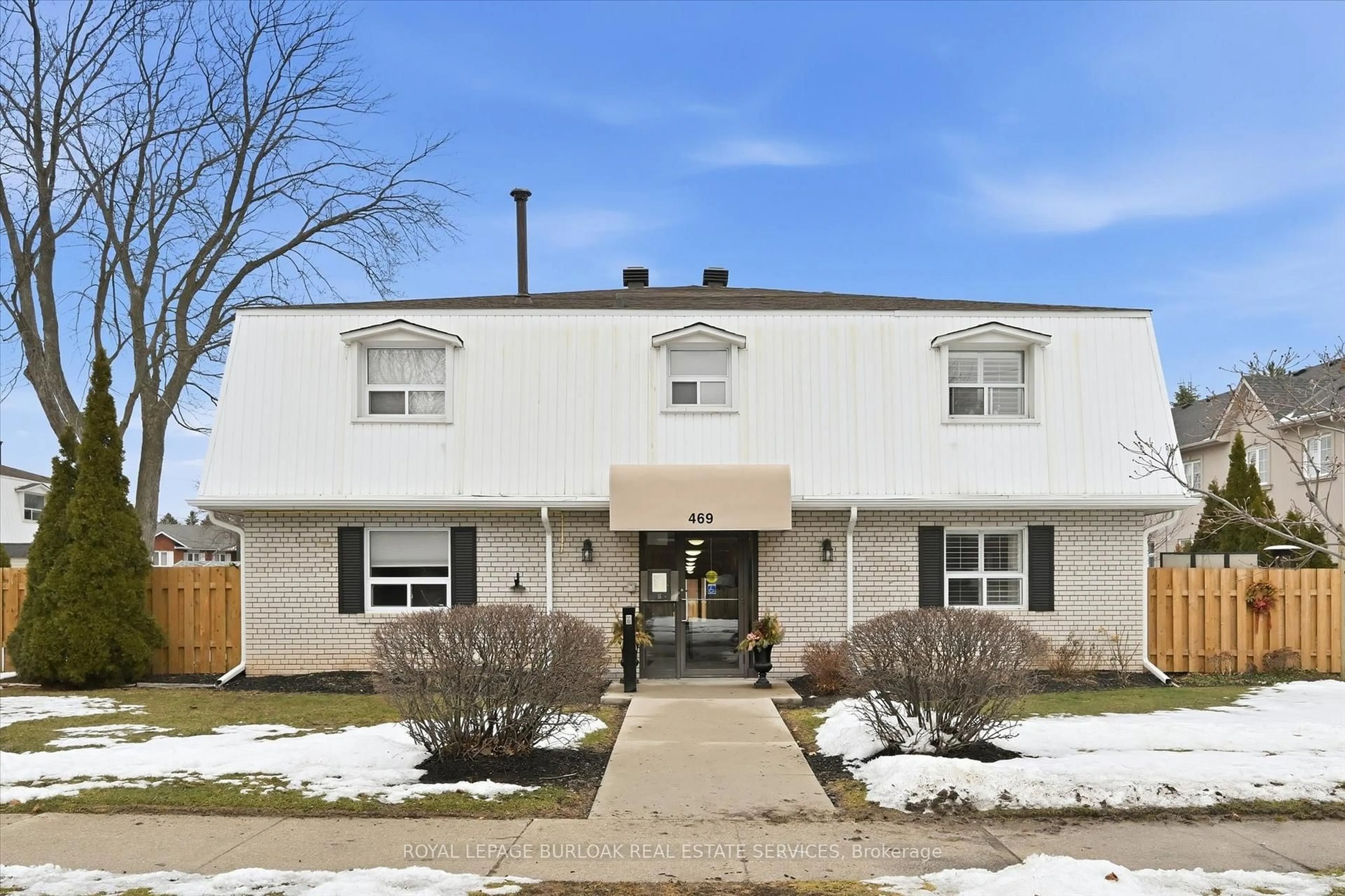 Unknown for 469 Claridge Rd #6, Burlington Ontario L7N 2S1