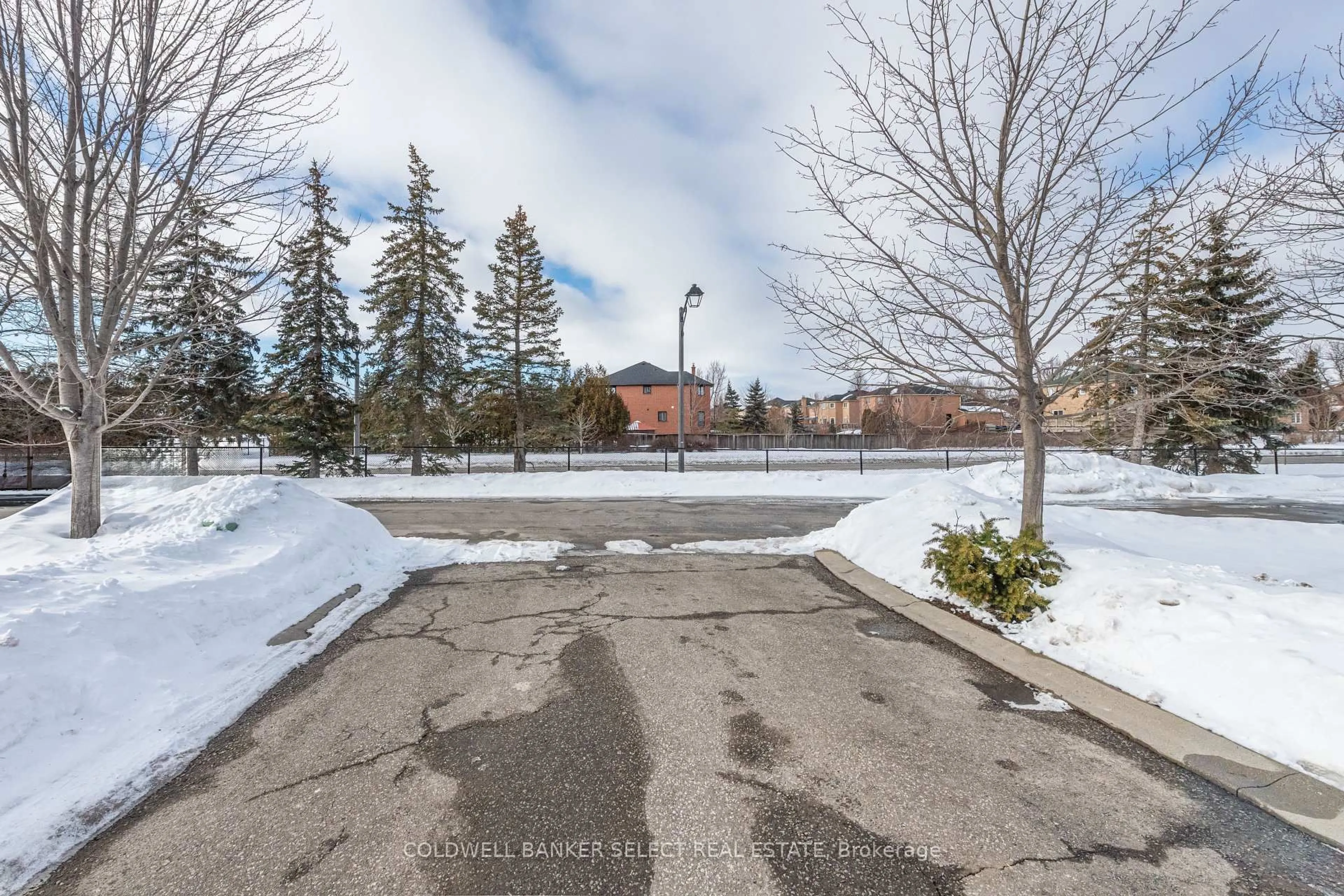 Unknown for 29 Autumn Oak Crt, Caledon Ontario L7E 1X6