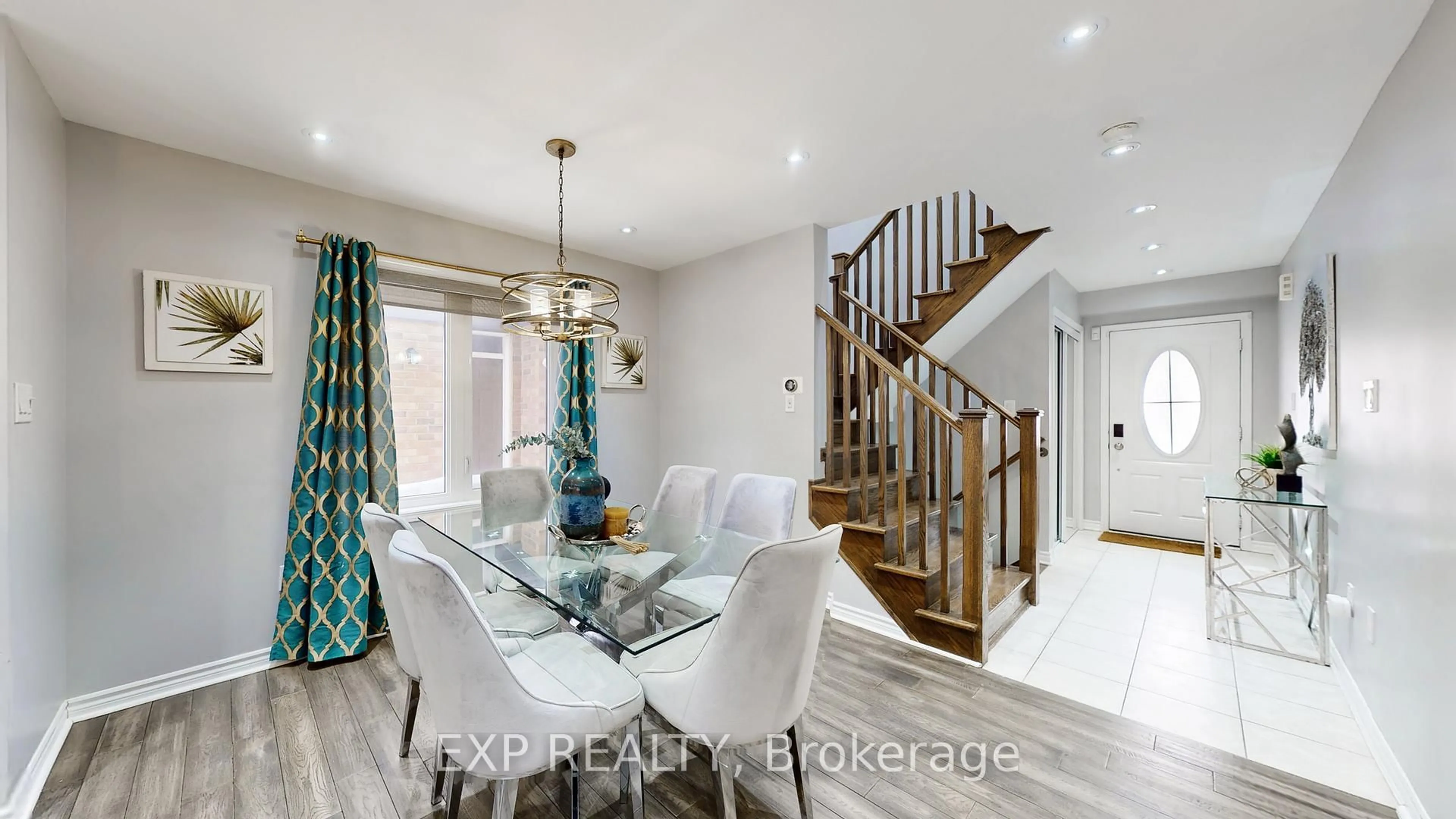 Dining room, unknown for 27 Leadenhall Rd, Brampton Ontario L7A 4G4