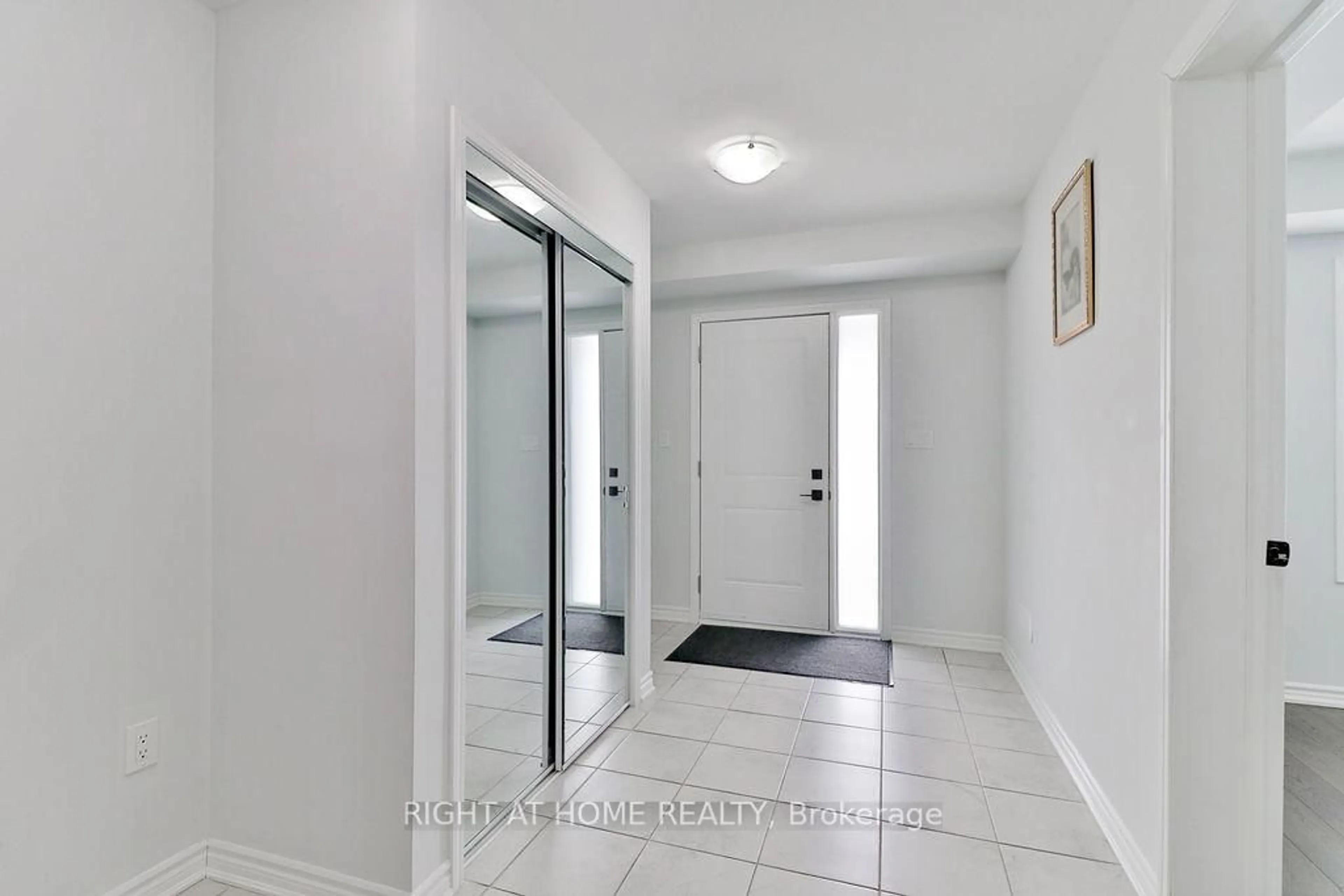 Indoor entryway for 1125 Leger Way #6, Milton Ontario L9E 1N7