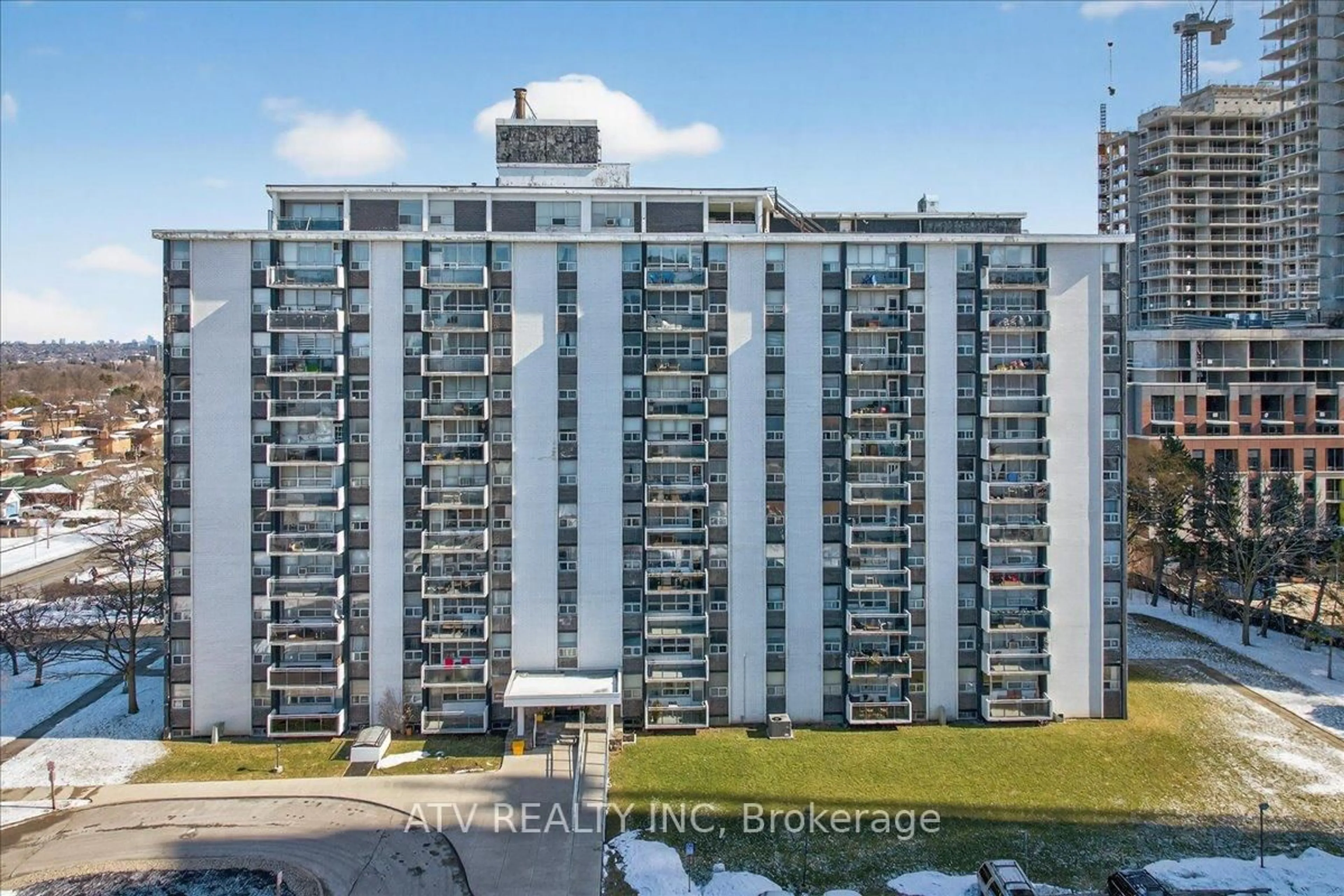 A pic from outside/outdoor area/front of a property/back of a property/a pic from drone, city buildings view from balcony for 151 La Rose Ave #804, Toronto Ontario M9P 1B3