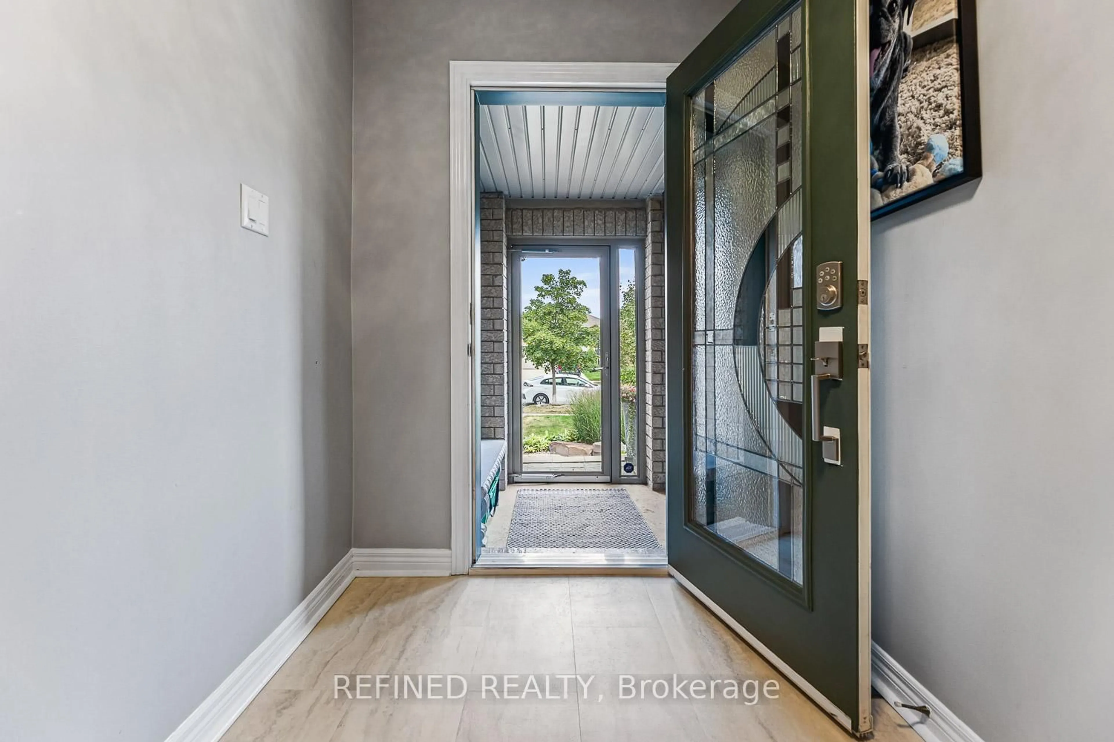 Indoor entryway for 89 Harvest Moon Dr, Caledon Ontario L7E 2K8