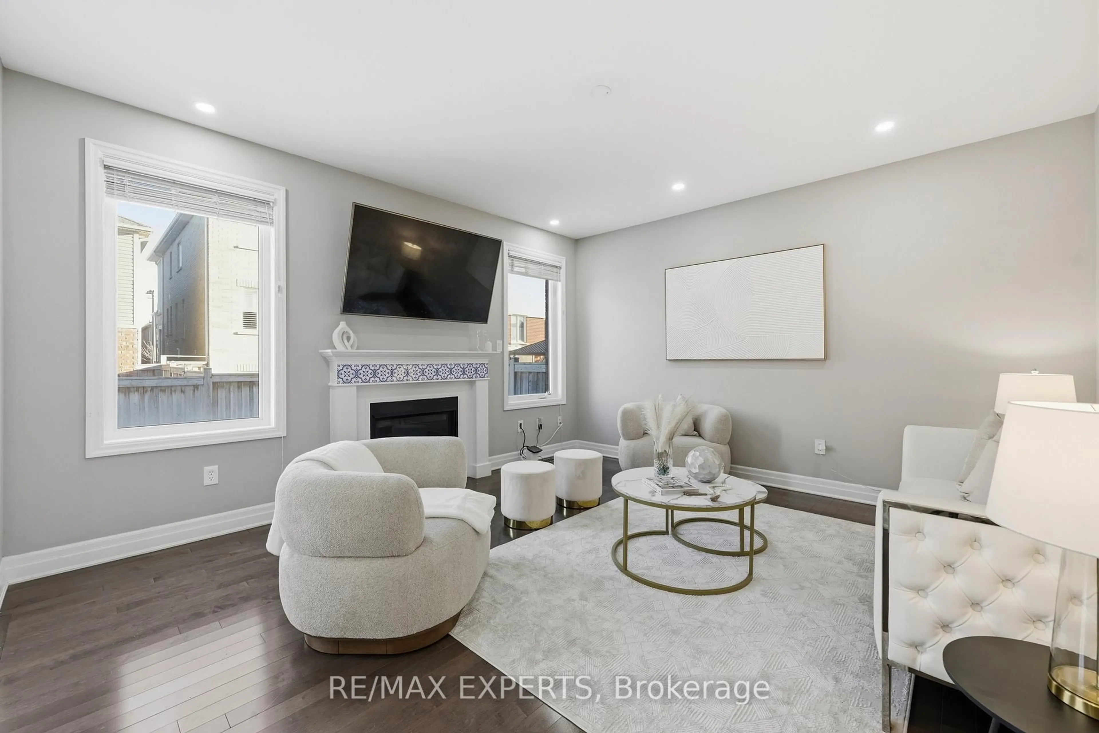 Living room with furniture, unknown for 1431 Whitney Terr, Milton Ontario L9E 0B7