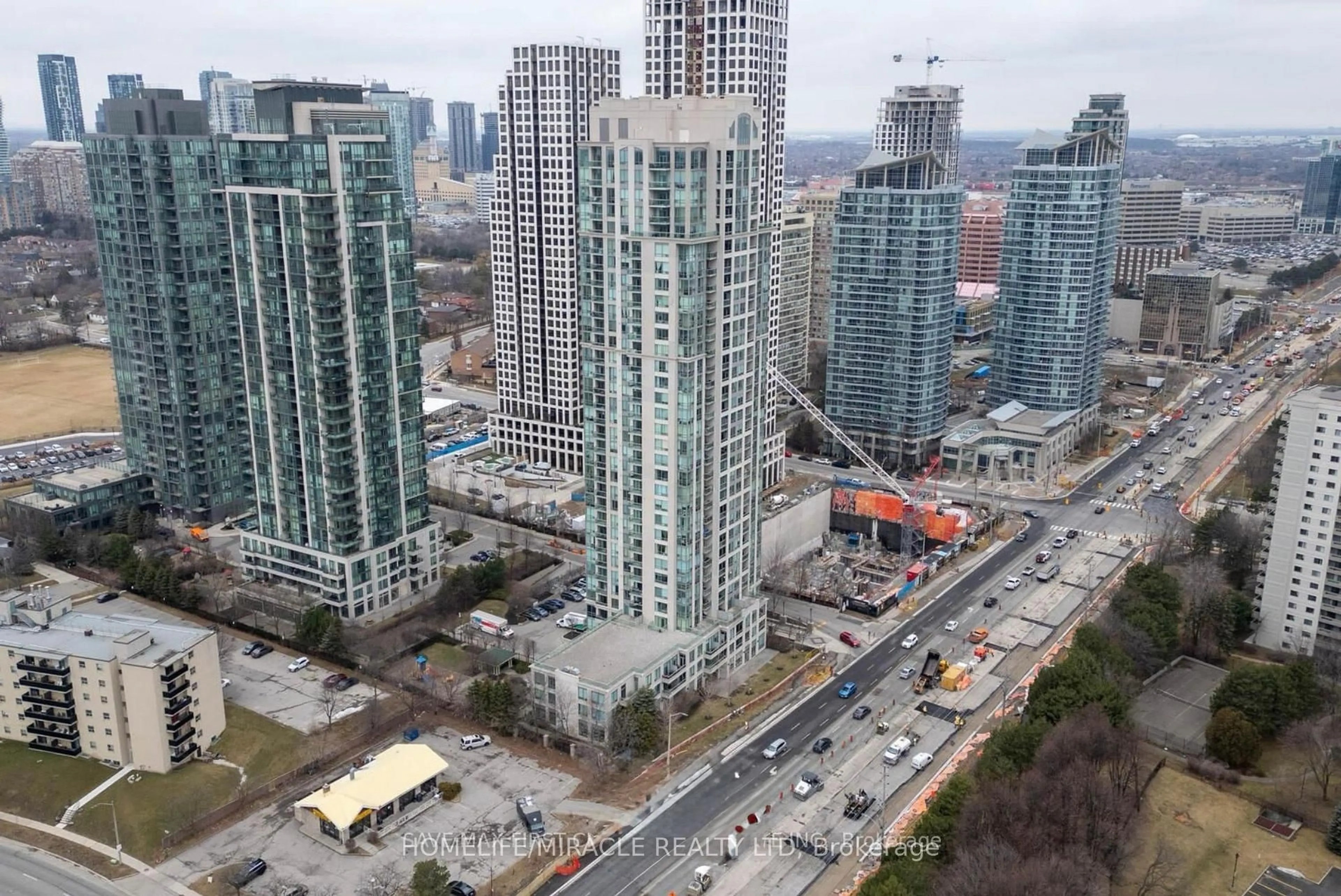 A pic from outside/outdoor area/front of a property/back of a property/a pic from drone, city buildings view from balcony for 3504 Hurontario St #1702, Mississauga Ontario L5B 0B9