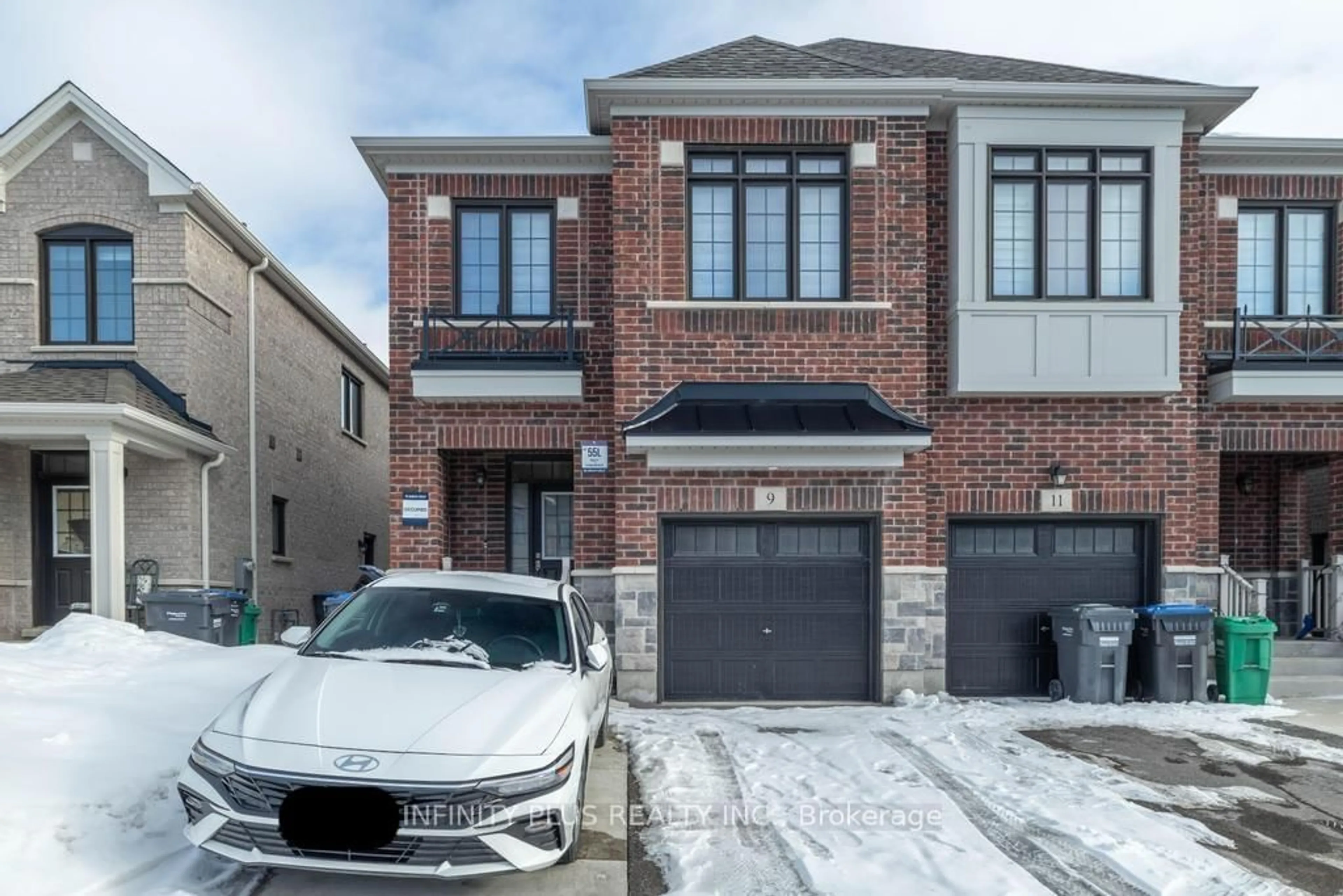 Home with brick exterior material, street for 9 Fordham Rd, Brampton Ontario L6Y 6K2
