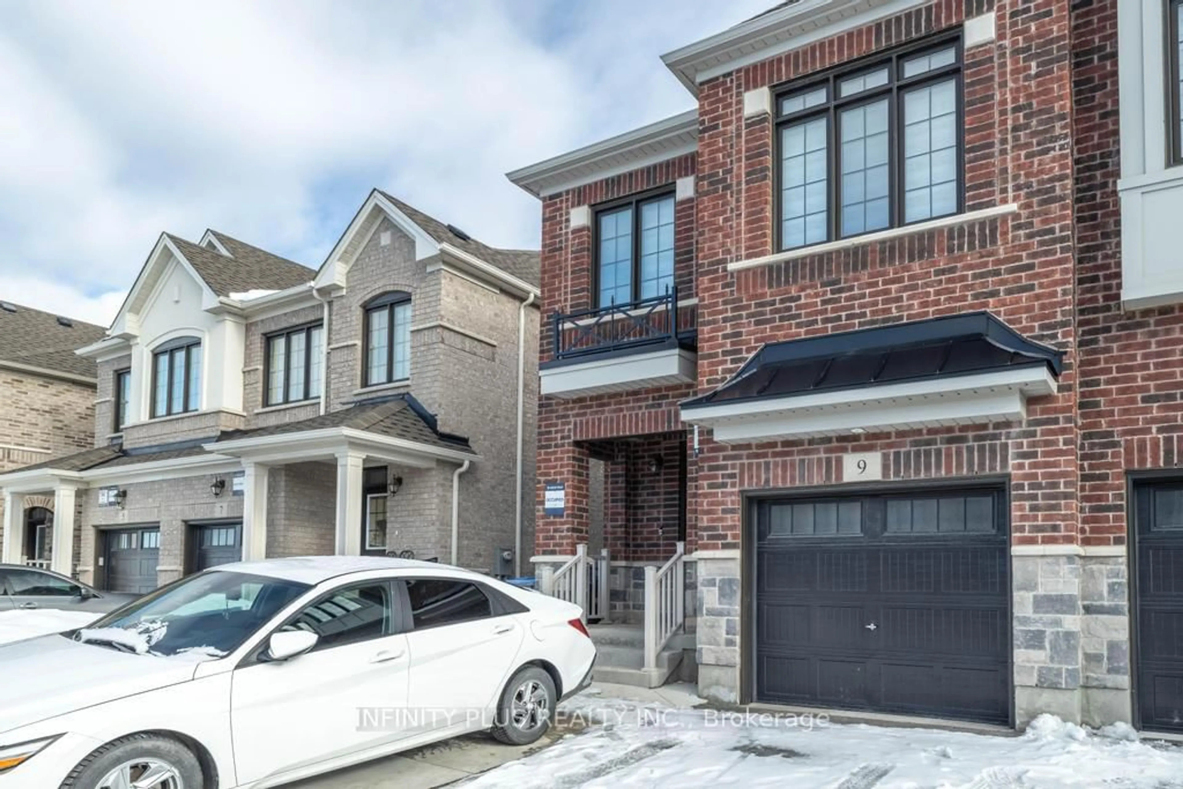 Home with brick exterior material, street for 9 Fordham Rd, Brampton Ontario L6Y 6K2
