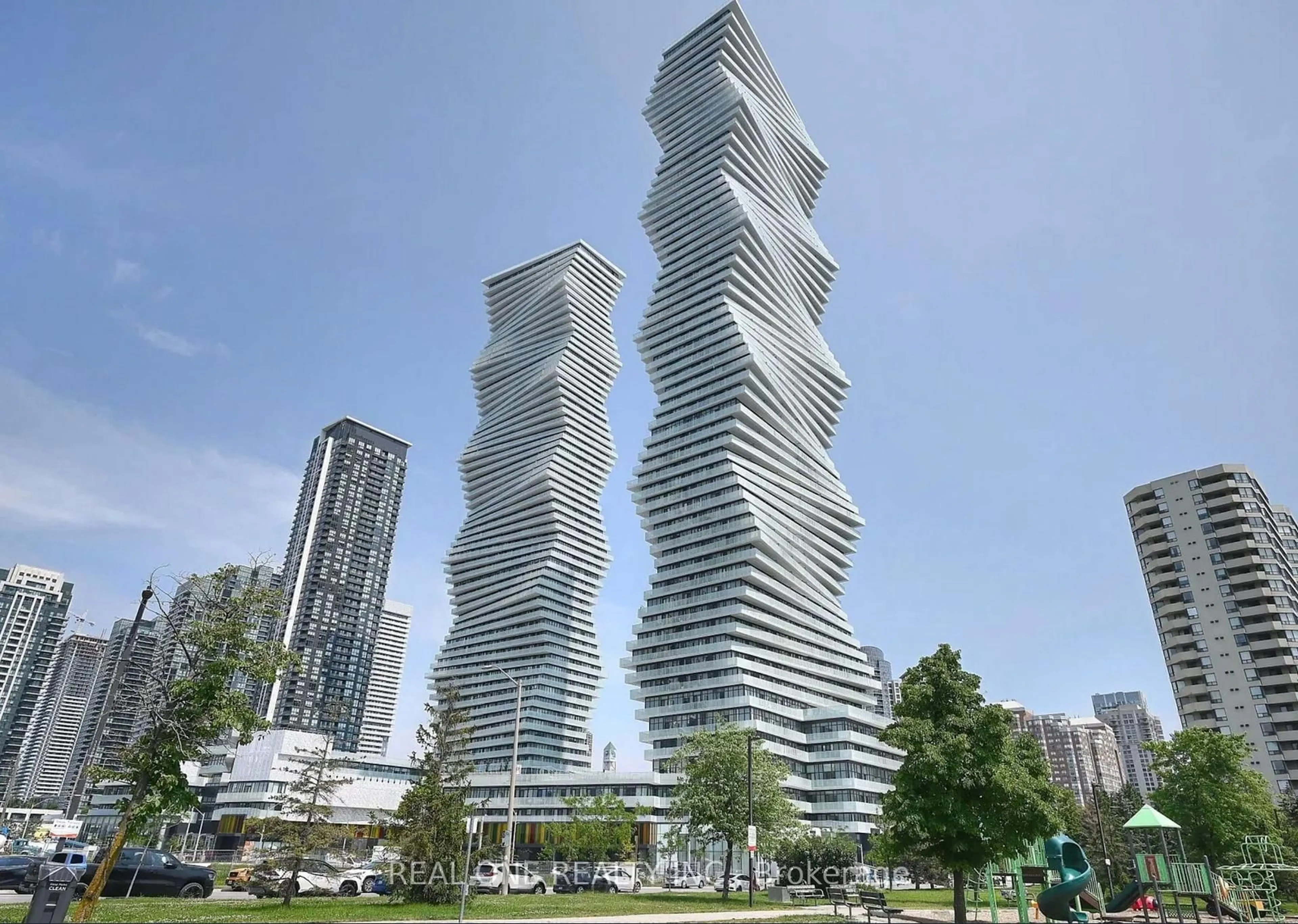 Unknown for 3883 Quartz Rd #3703, Mississauga Ontario L5B 0M4