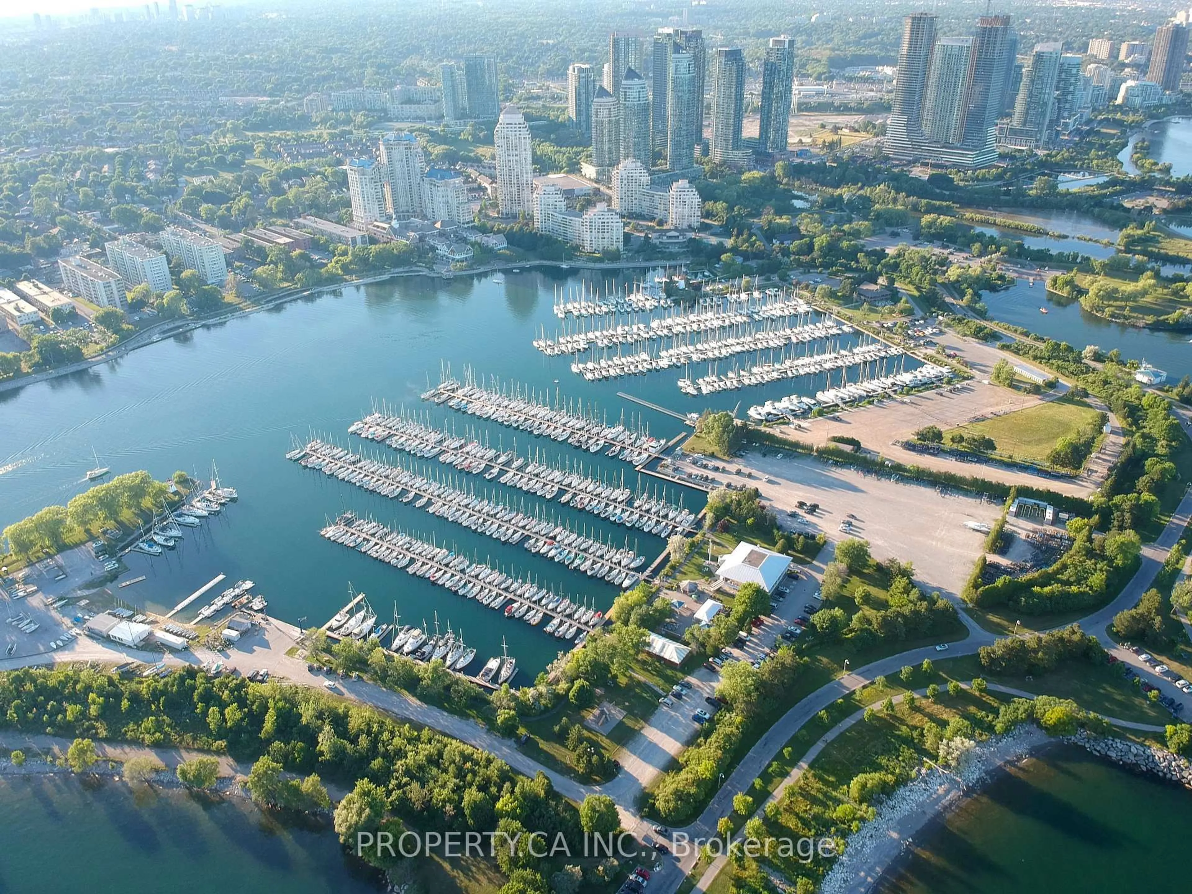 Blurry image for 2230 Lake Shore Blvd #903, Toronto Ontario M8V 0B2