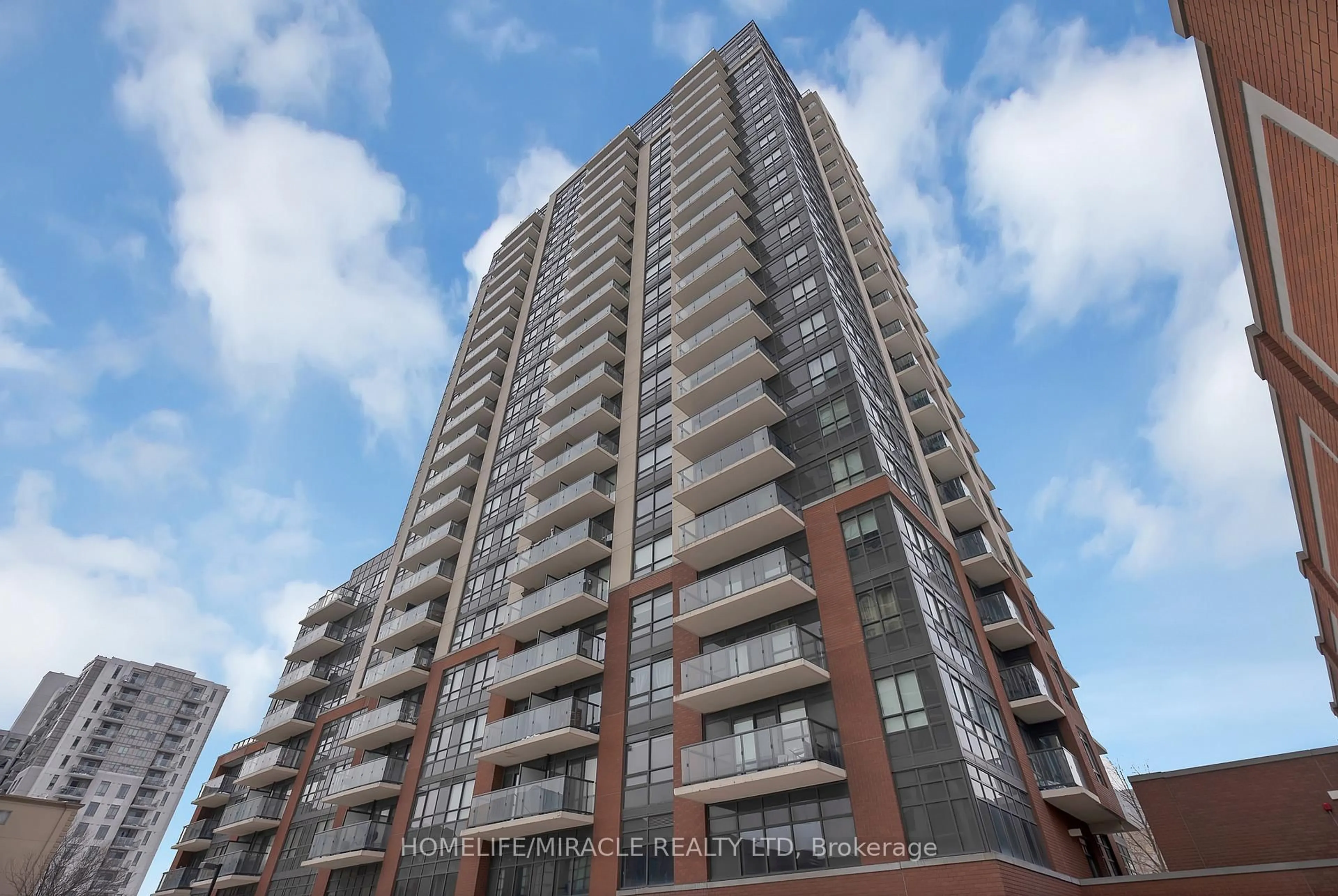 Unknown for 1420 Dupont St #401, Toronto Ontario M6H 0C2