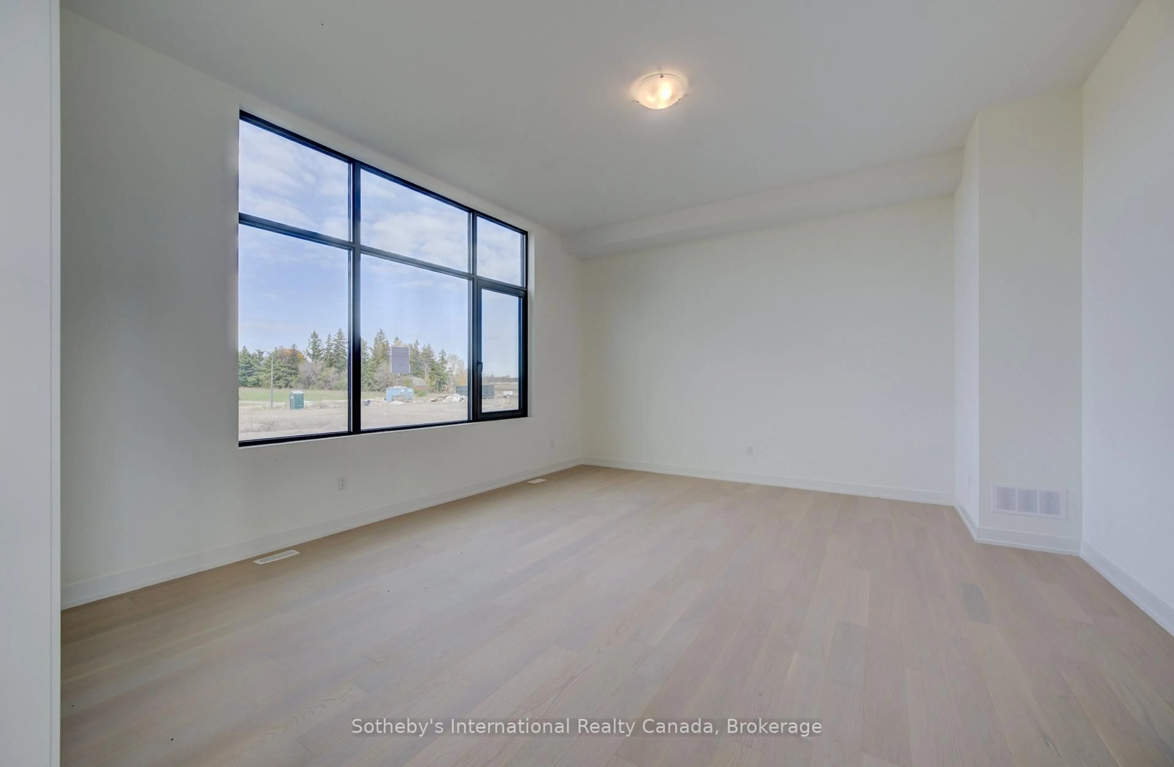 A pic of a room for 6 Sugarbush Crt, Halton Hills Ontario L7G 4S7