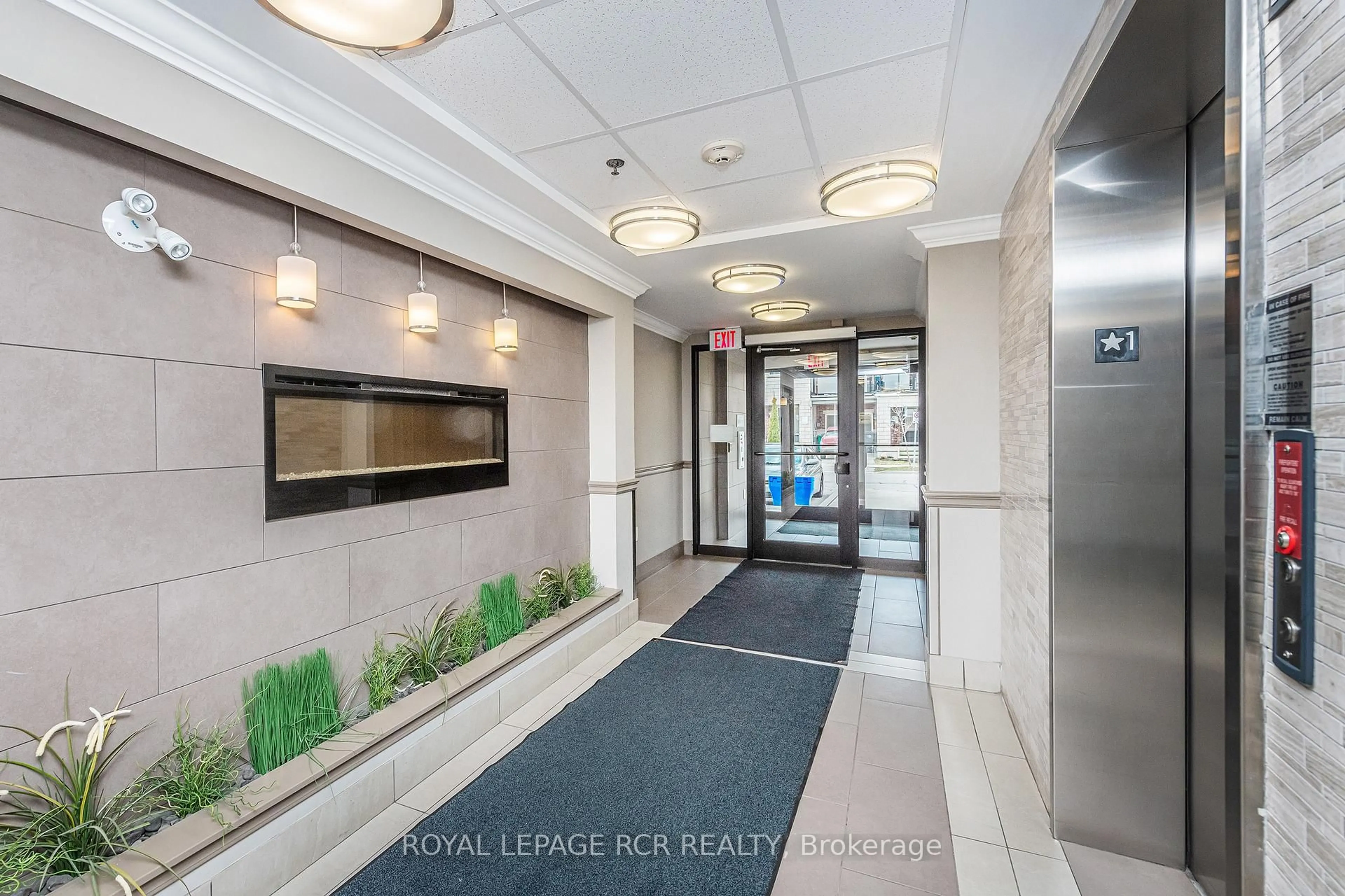 Unknown for 60 Baycliffe Cres #106, Brampton Ontario L7A 0Z4