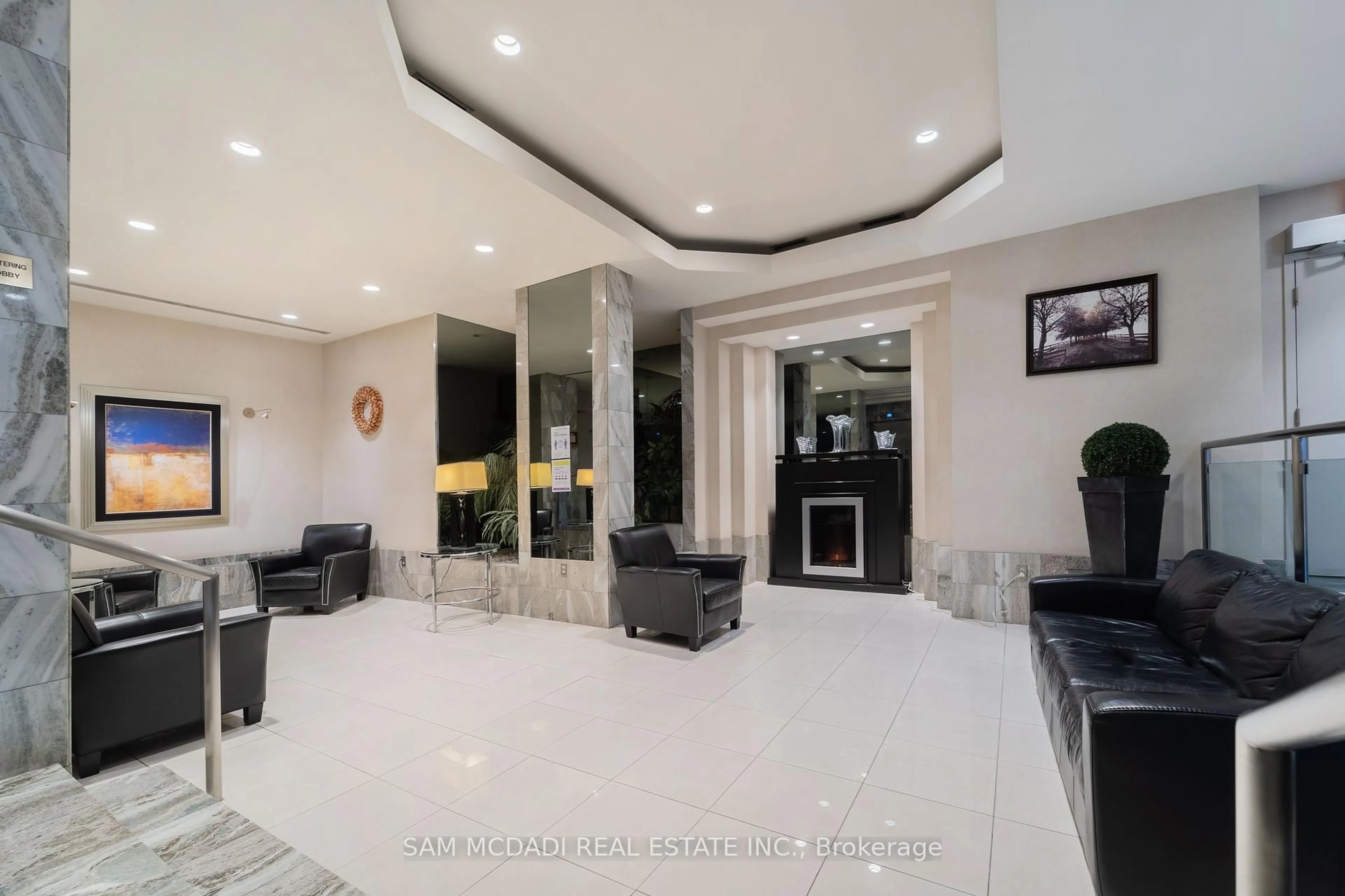 Unknown for 4460 Tucana Crt #1405, Mississauga Ontario L5R 3K9