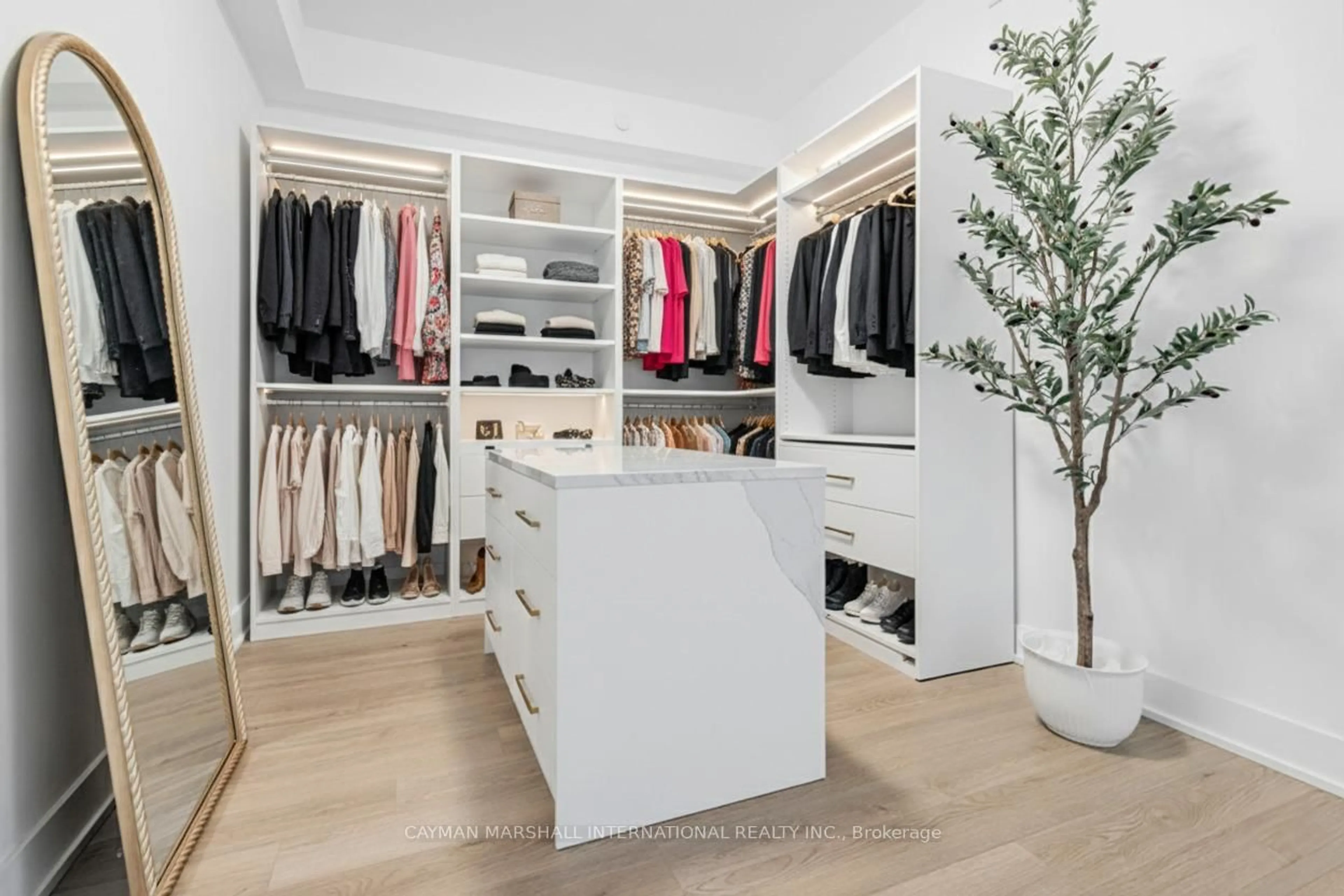 Storage room or clothes room or walk-in closet for 50 George Butchart Dr #524, Toronto Ontario M3K 0C9