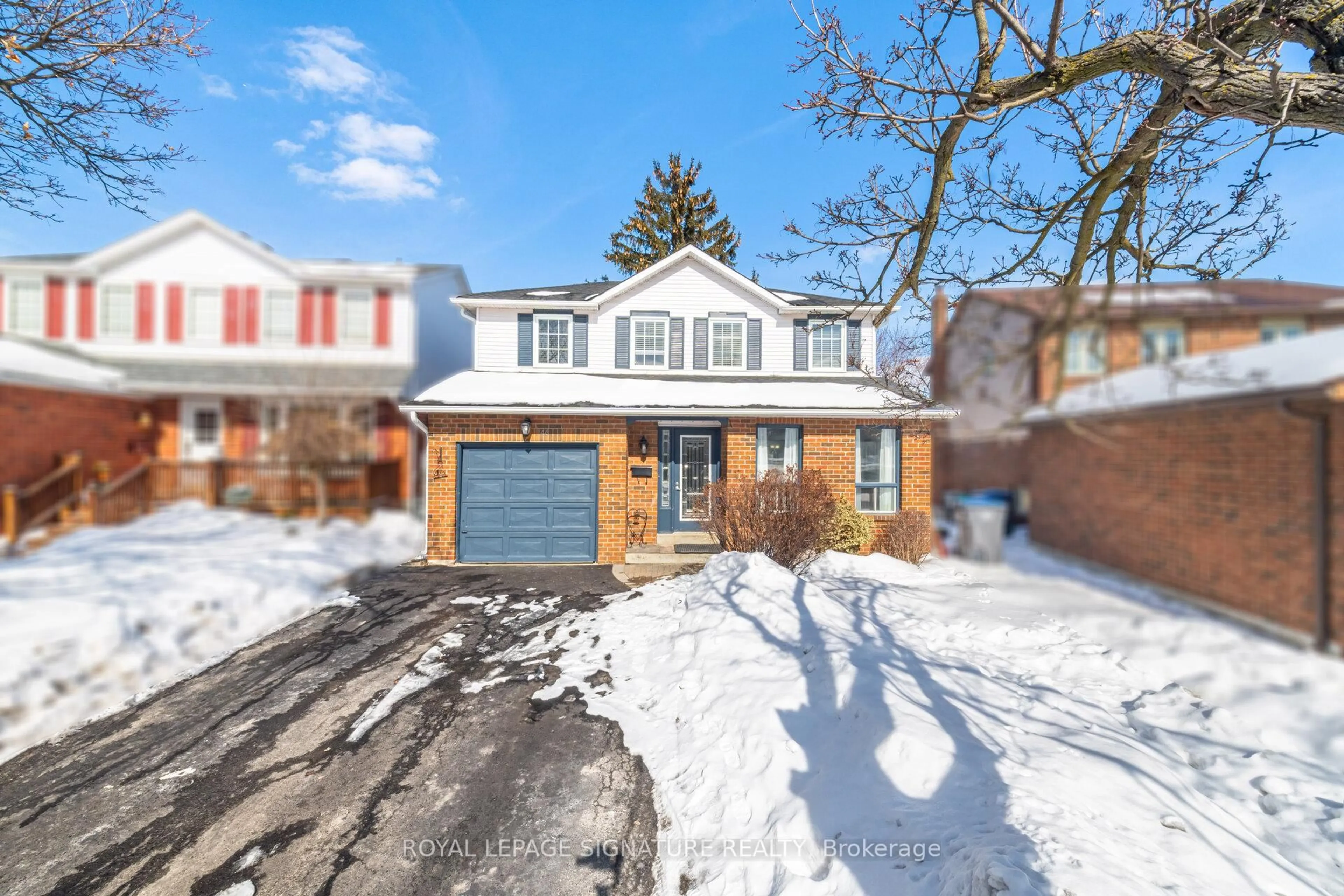 Home with brick exterior material, street for 46 Myna Crt, Brampton Ontario L6S 4H8