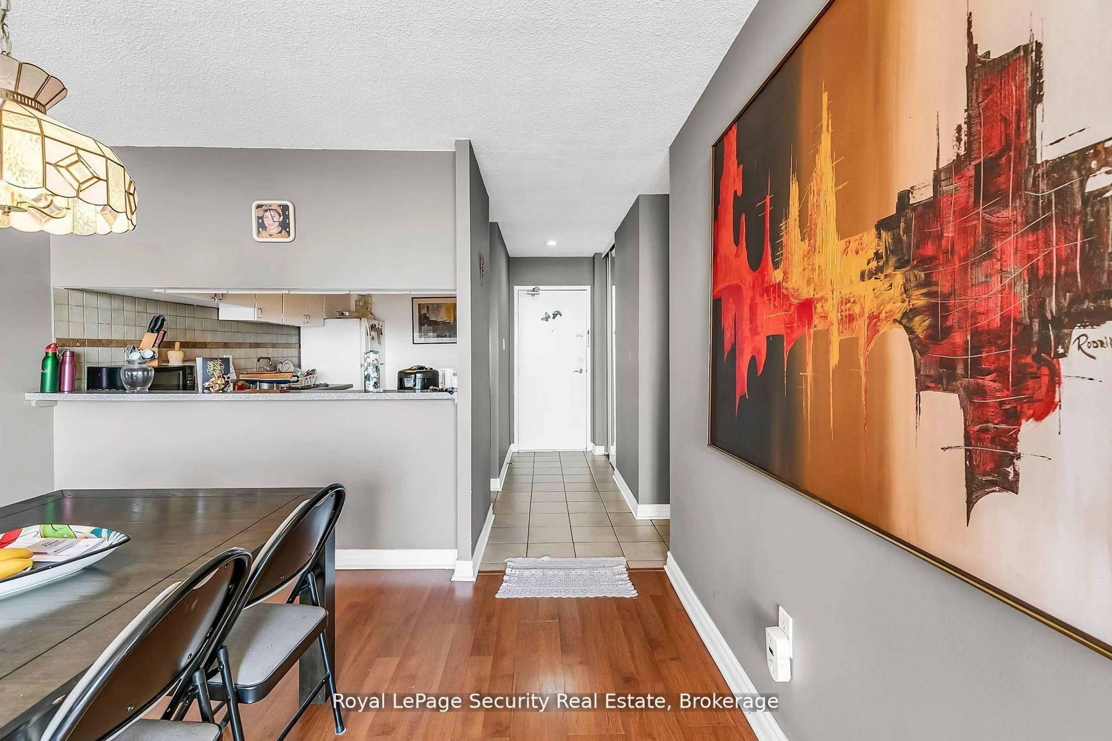 Indoor entryway for 10 Martha Eaton Way #2413, Toronto Ontario M6M 5B3