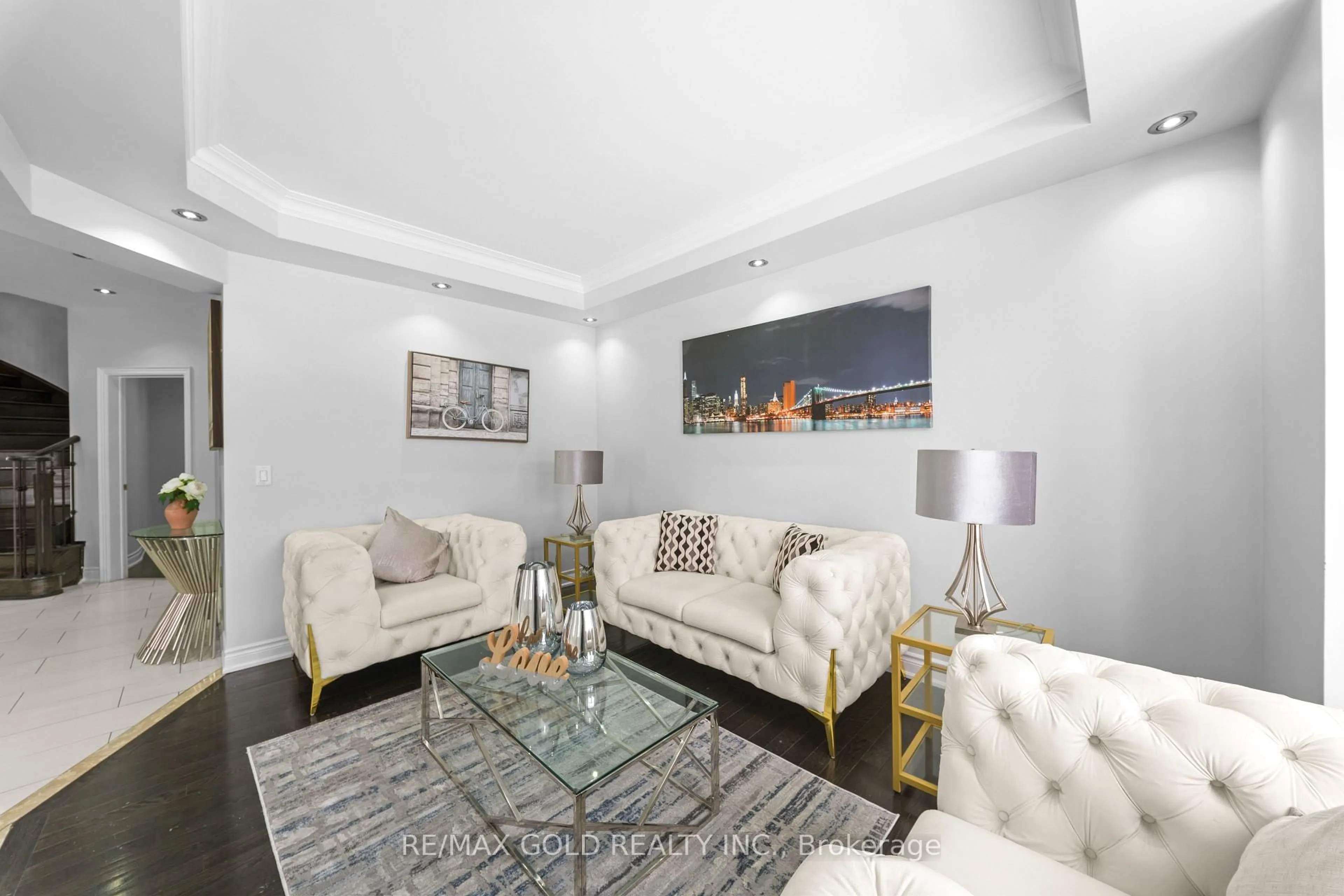 Living room with furniture, unknown for 62 Bakersfield Rd, Brampton Ontario L6P 3Y5