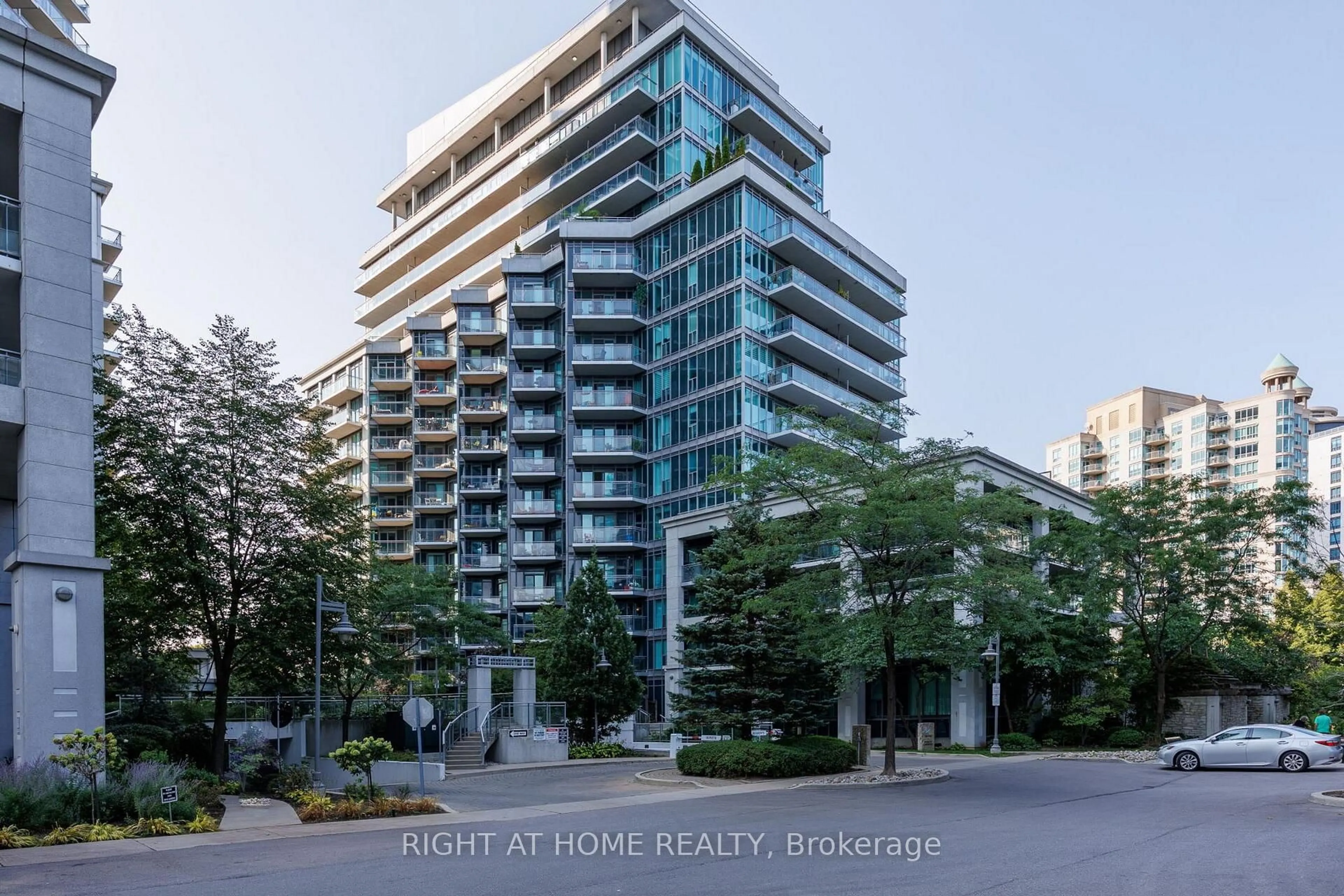 Unknown for 2119 Lake Shore Blvd #217, Toronto Ontario M8V 4E8