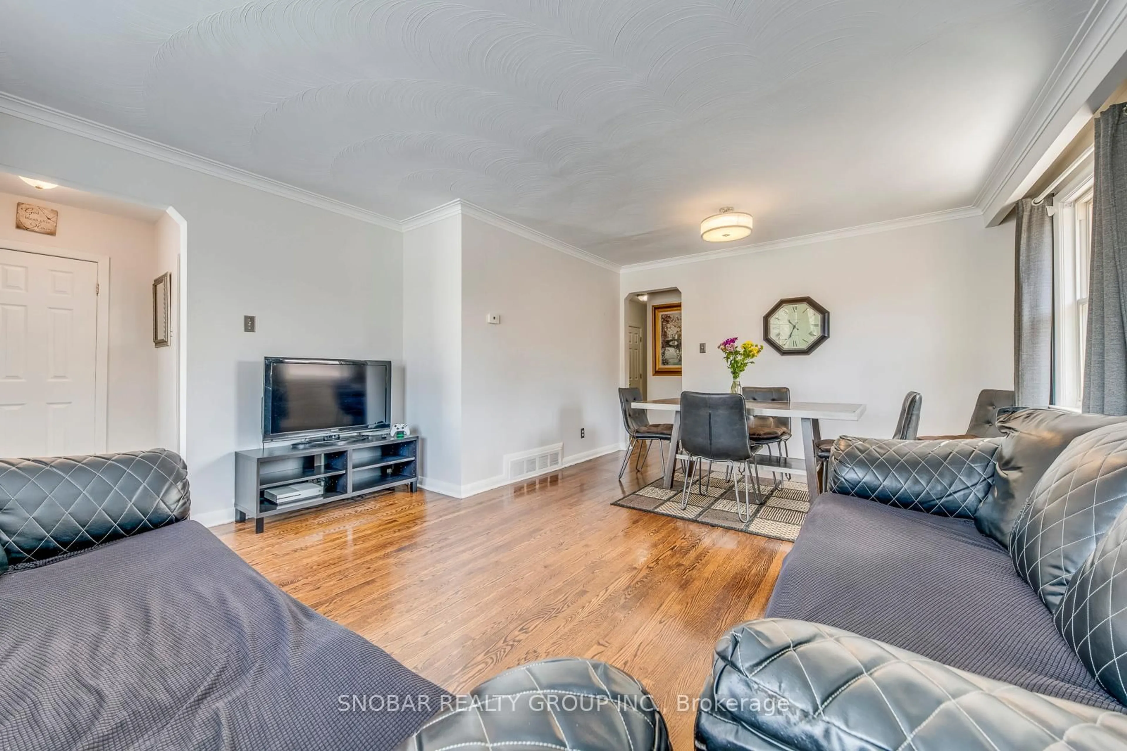 Living room with furniture, unknown for 25 Allonsius Dr, Toronto Ontario M9C 3N4