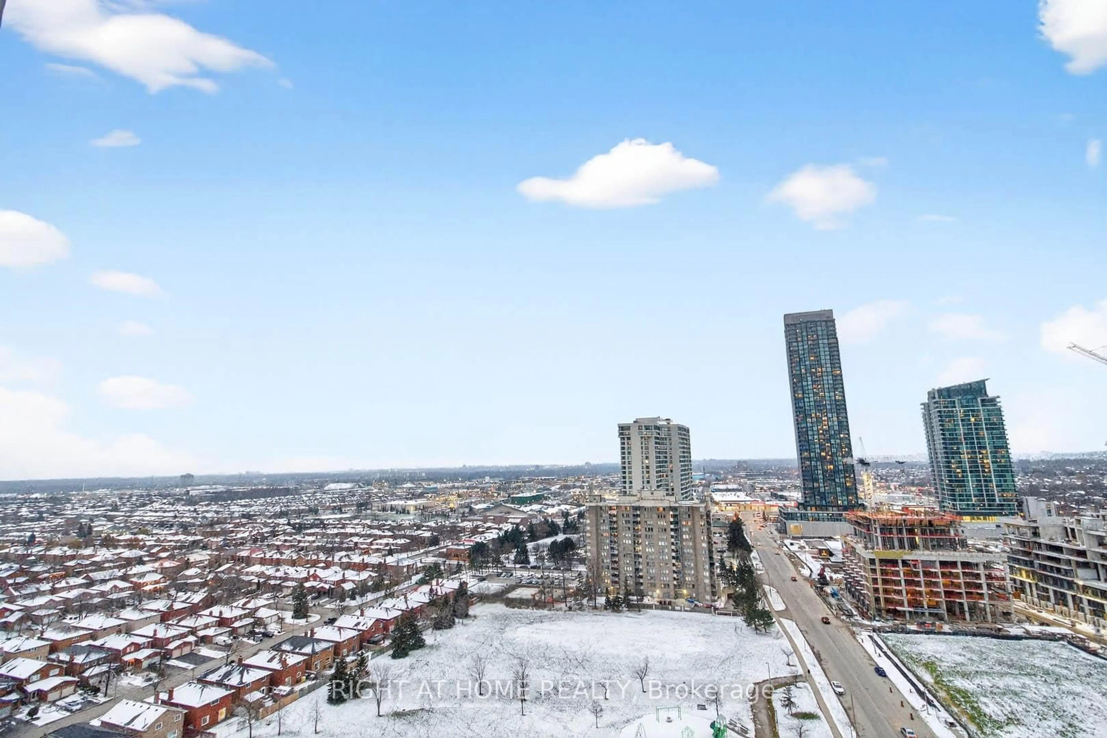 A pic from outside/outdoor area/front of a property/back of a property/a pic from drone, city buildings view from balcony for 400 Webb Dr #2204, Mississauga Ontario L5B 3Z7
