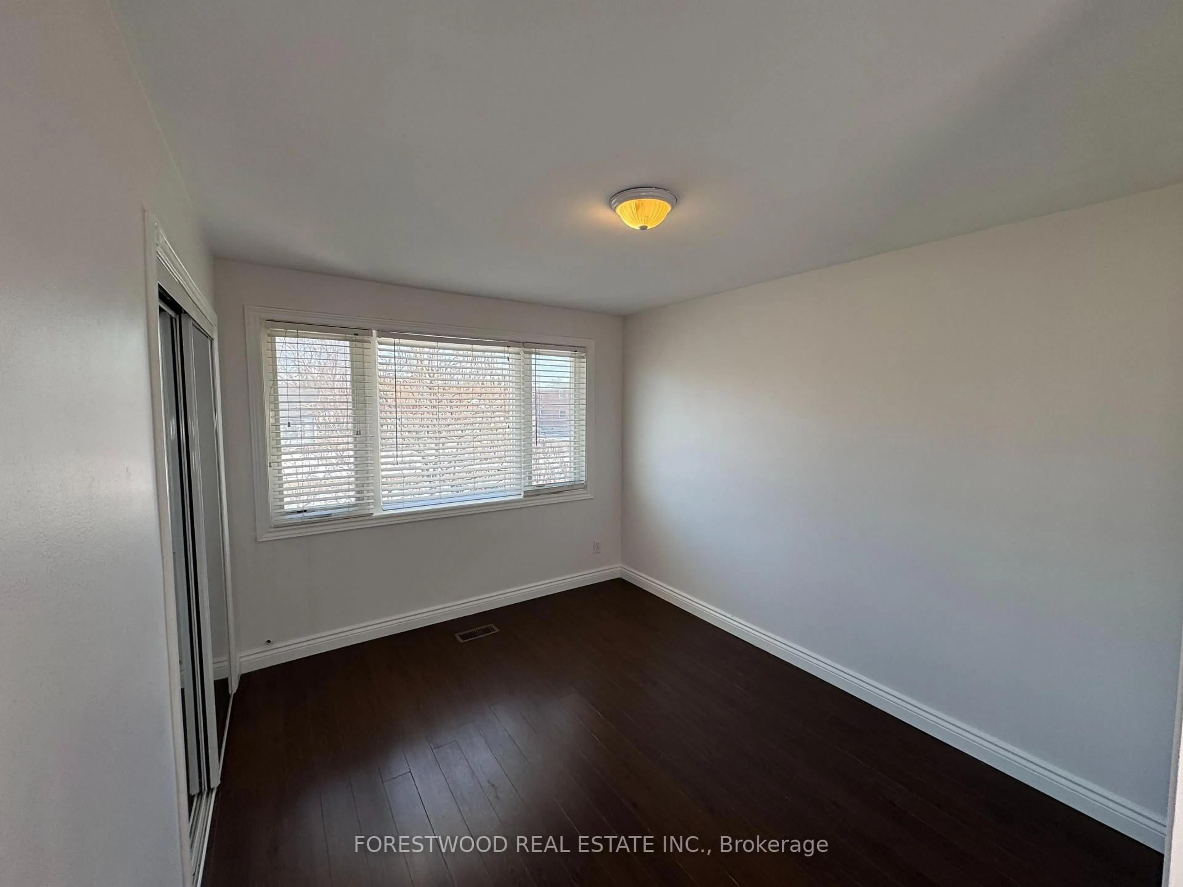 A pic of a room for 2566 Keele St, Toronto Ontario M6L 2N8