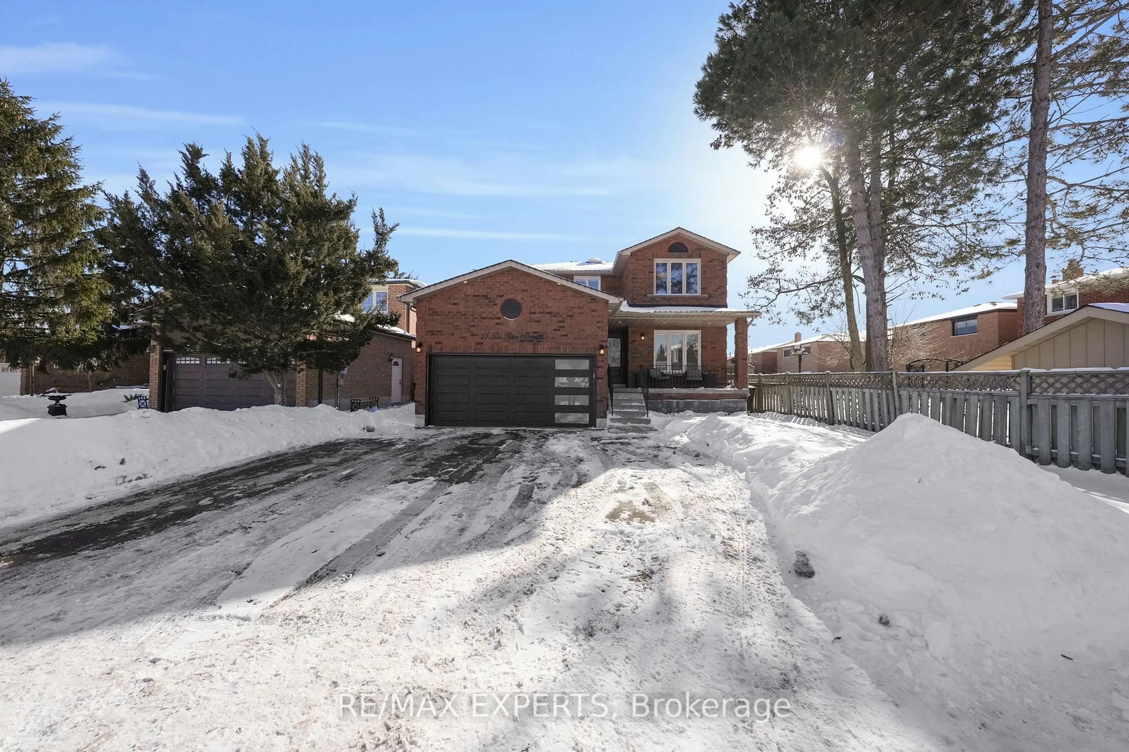 Home with brick exterior material, street for 11 De Rose Ave, Caledon Ontario L7E 1A5