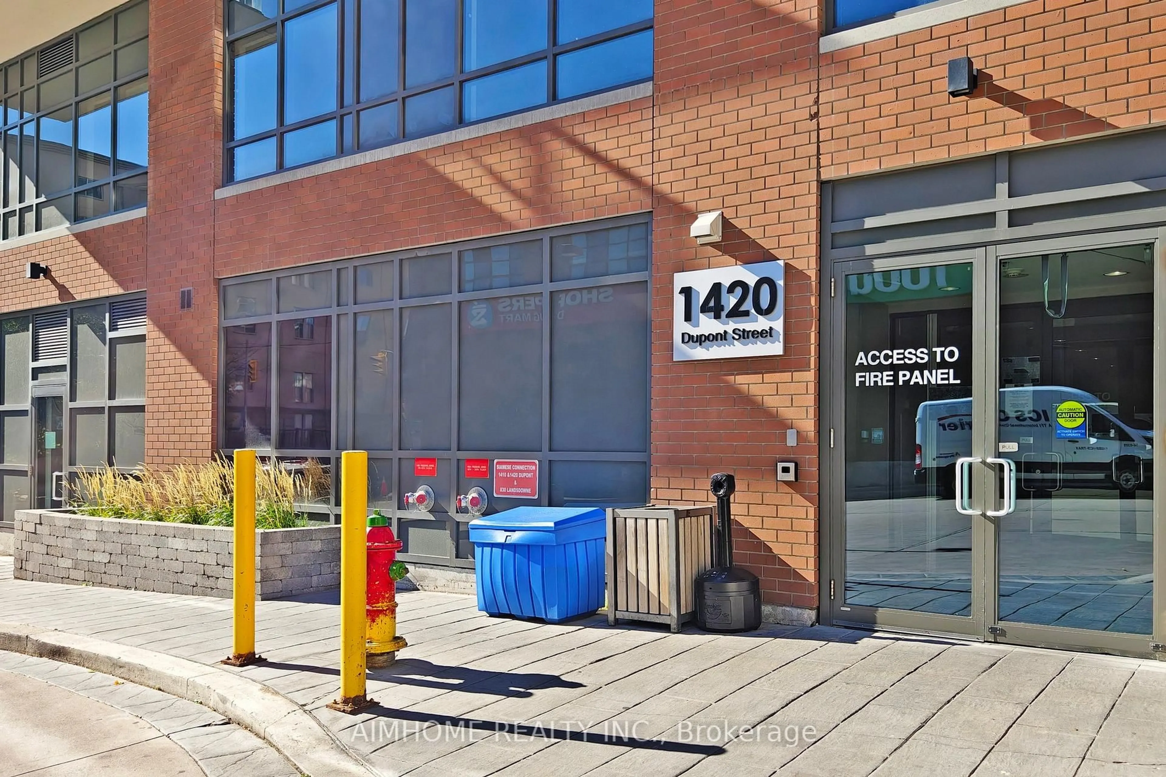 Unknown for 1420 Dupont St #311, Toronto Ontario M6H 4J8