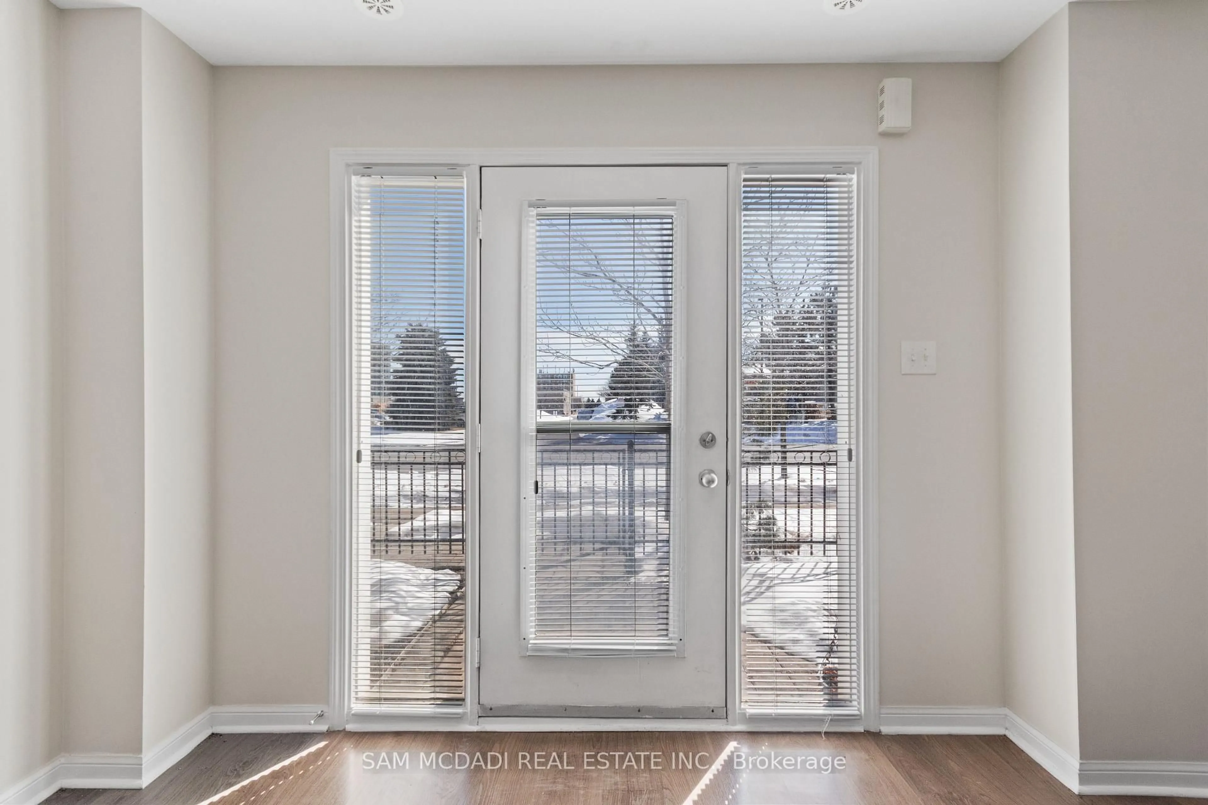 Indoor entryway for 2895 Hazelton Pl #8, Mississauga Ontario L5M 0S3