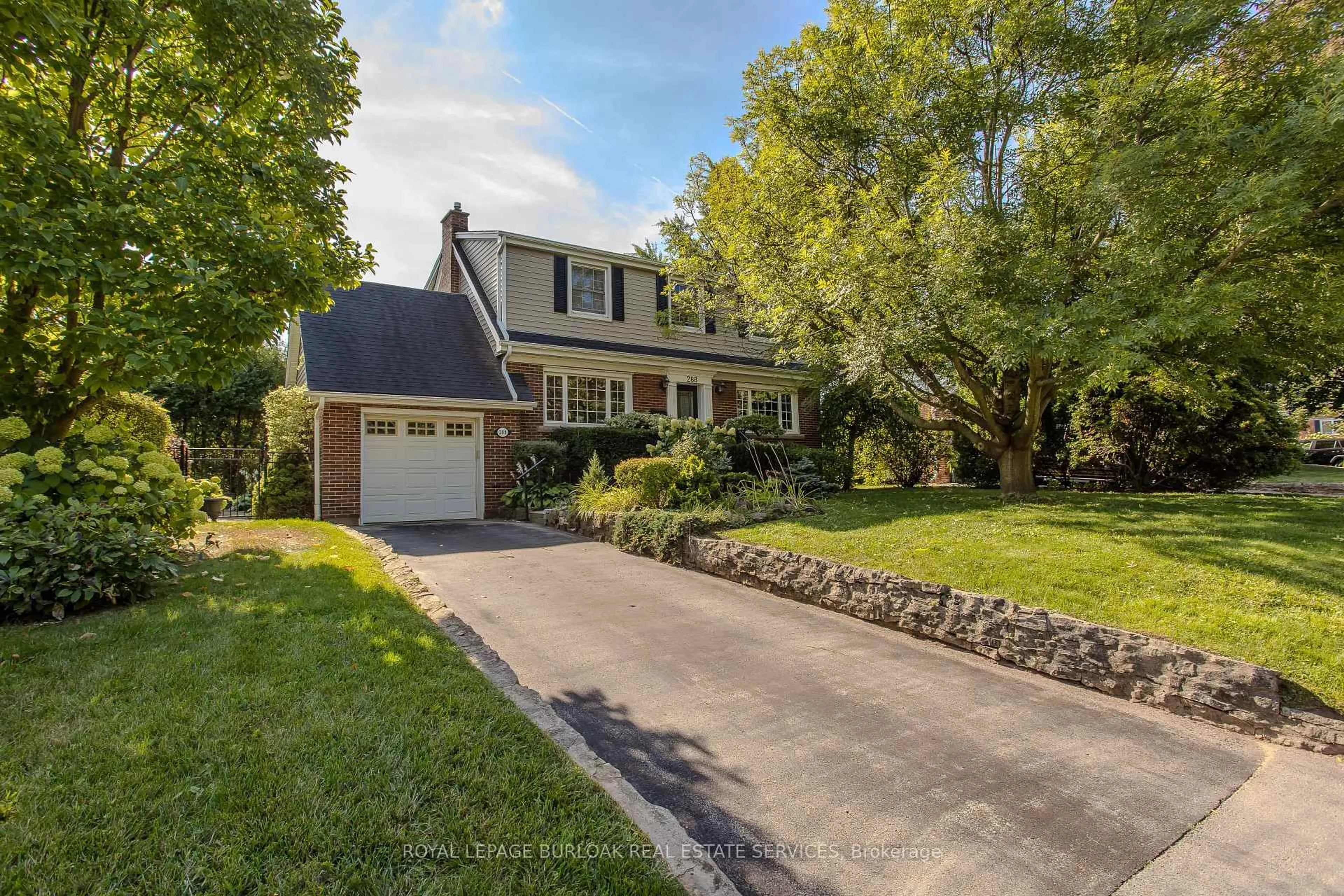 Home with brick exterior material, street for 288 Townsend Ave, Burlington Ontario L7T 1Z9