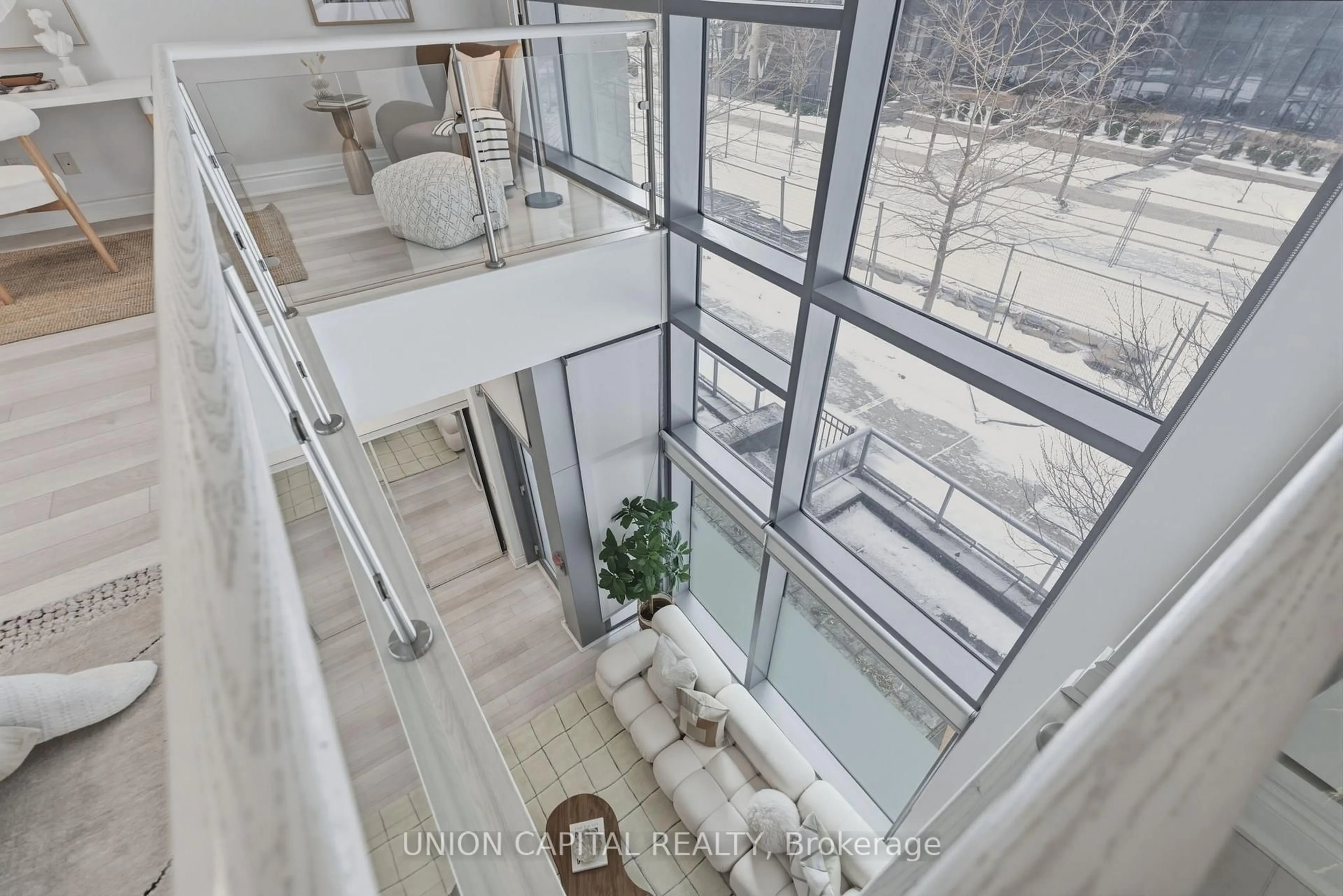 Indoor foyer for 80 Marine Parade Dr #WL04, Toronto Ontario M8V 0A3