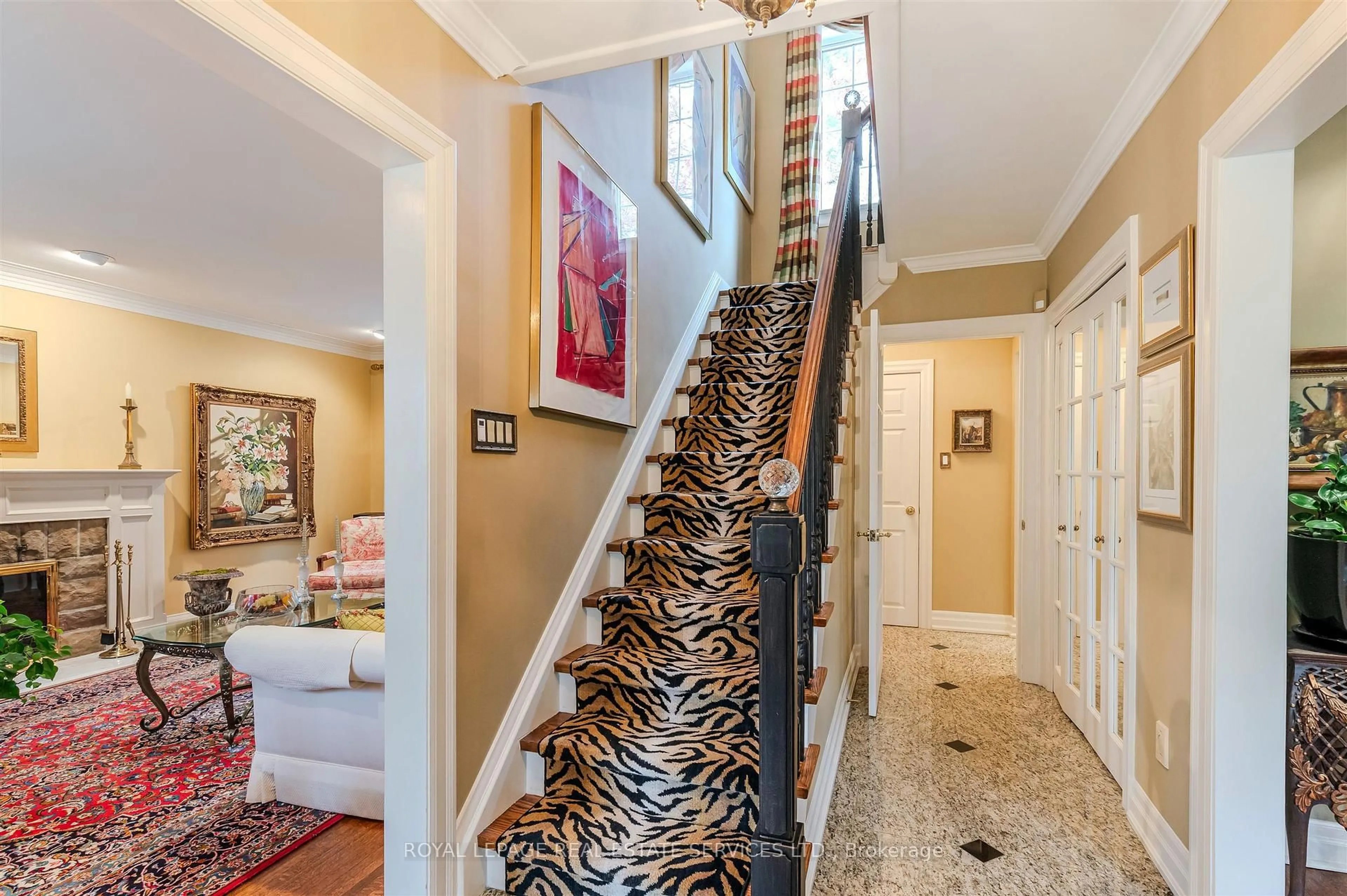 Unknown for 14 Riverside Cres, Toronto Ontario M6S 1B6