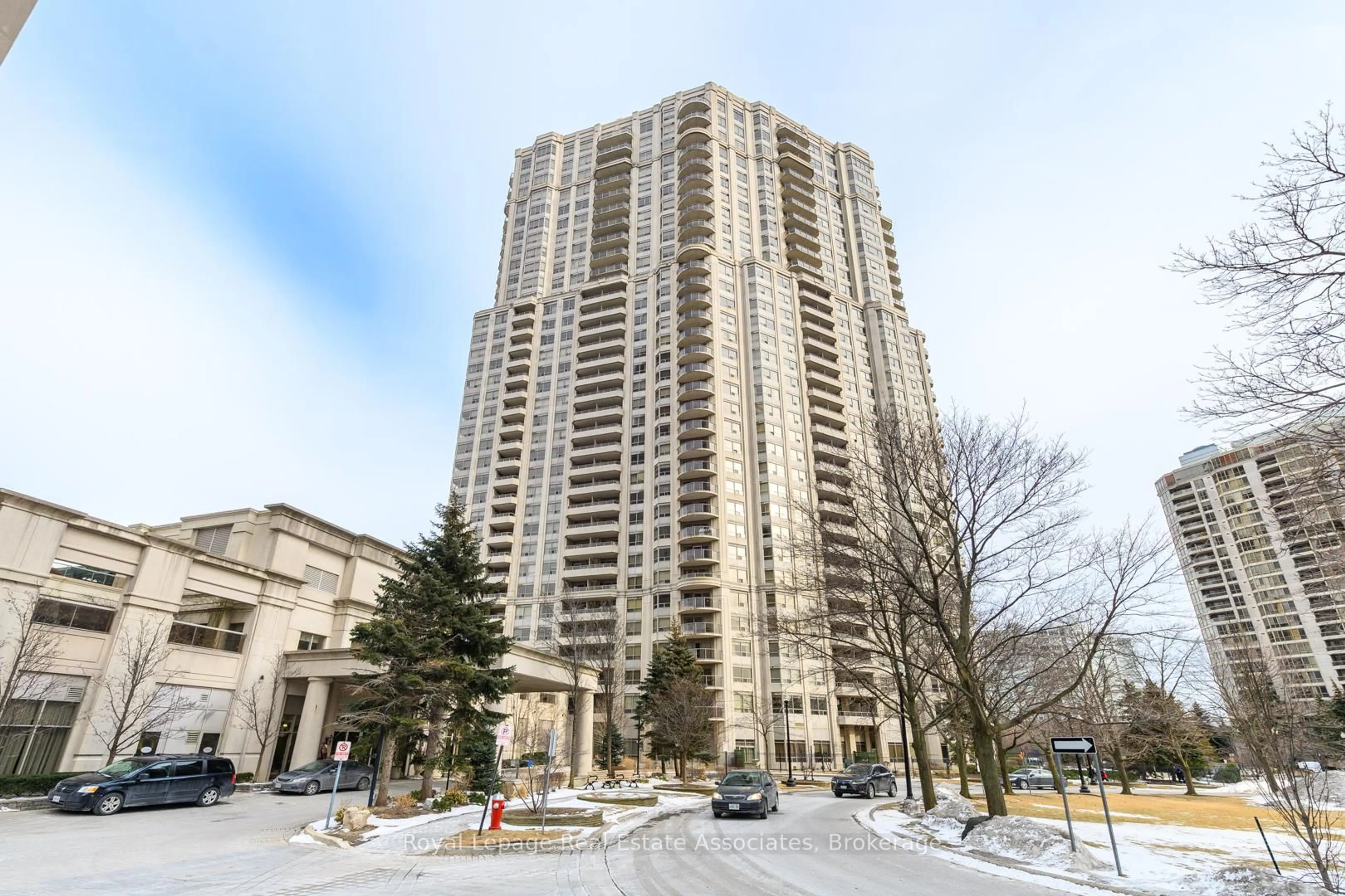 Unknown for 25 Kingsbridge Garden Circ #3110, Mississauga Ontario L5R 4B1