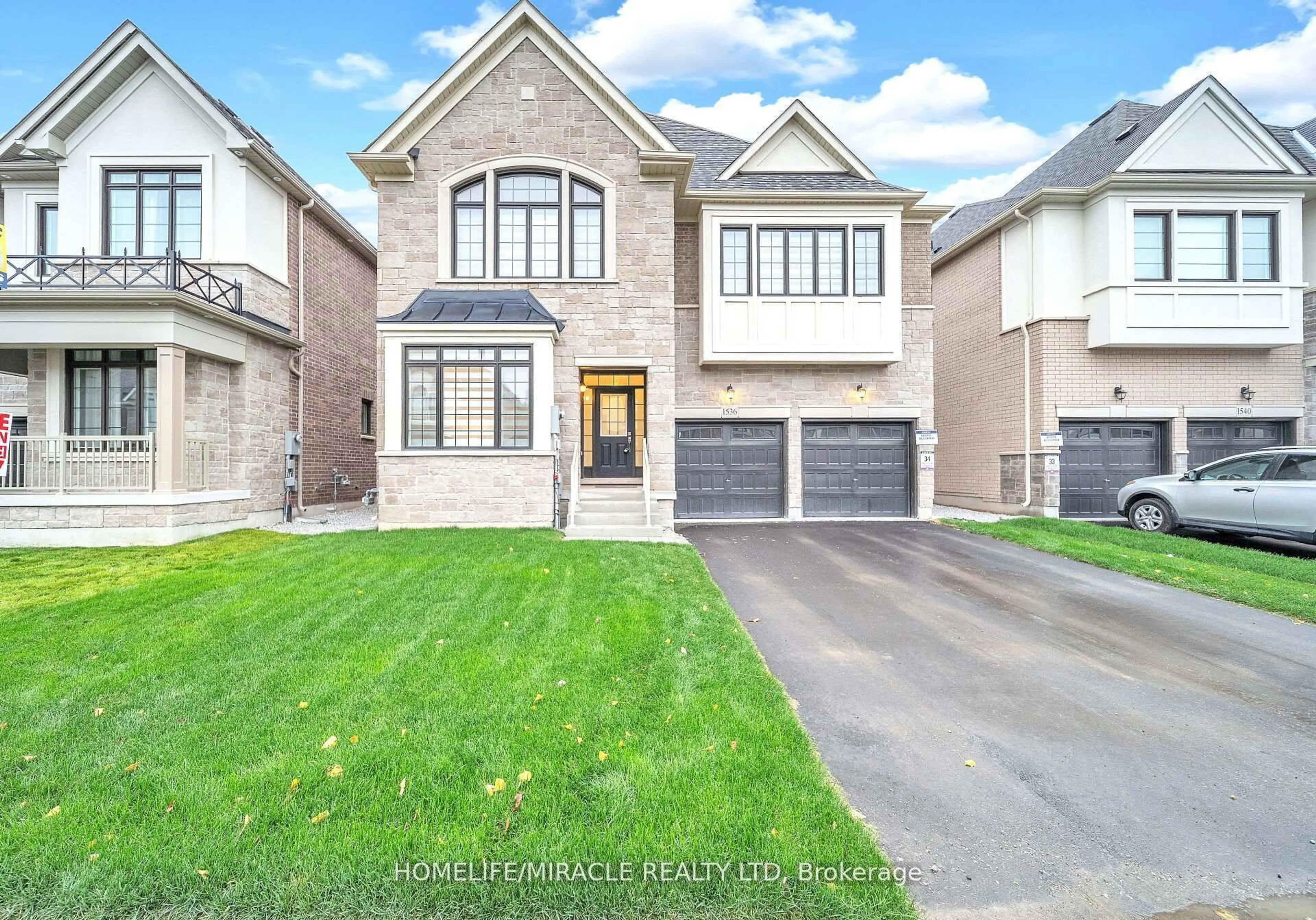Home with brick exterior material, street for 1536 Buttercup Crt, Milton Ontario L9E 2G3