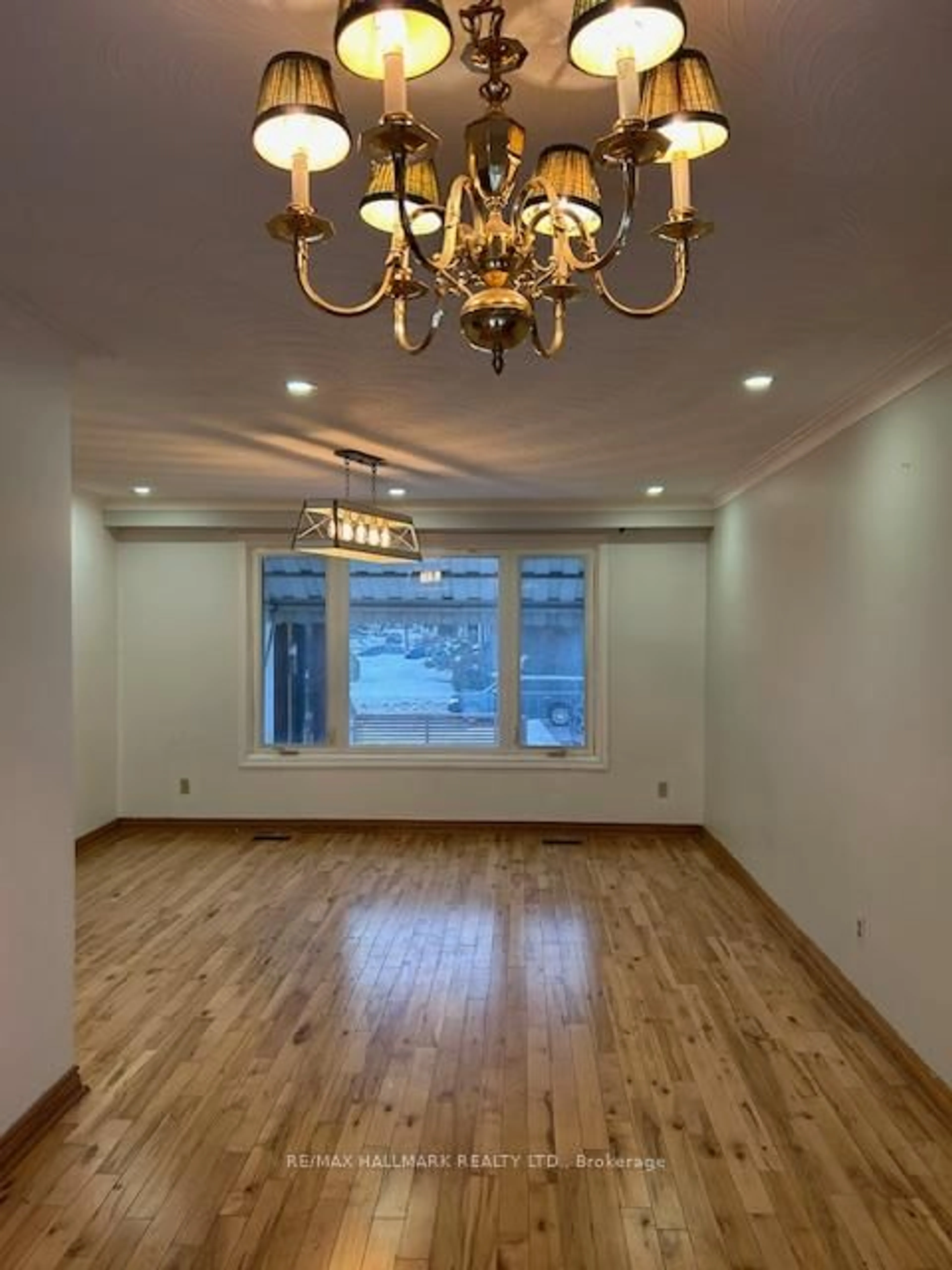 A pic of a room for 22 Kimbark Dr, Brampton Ontario L6X 2A1
