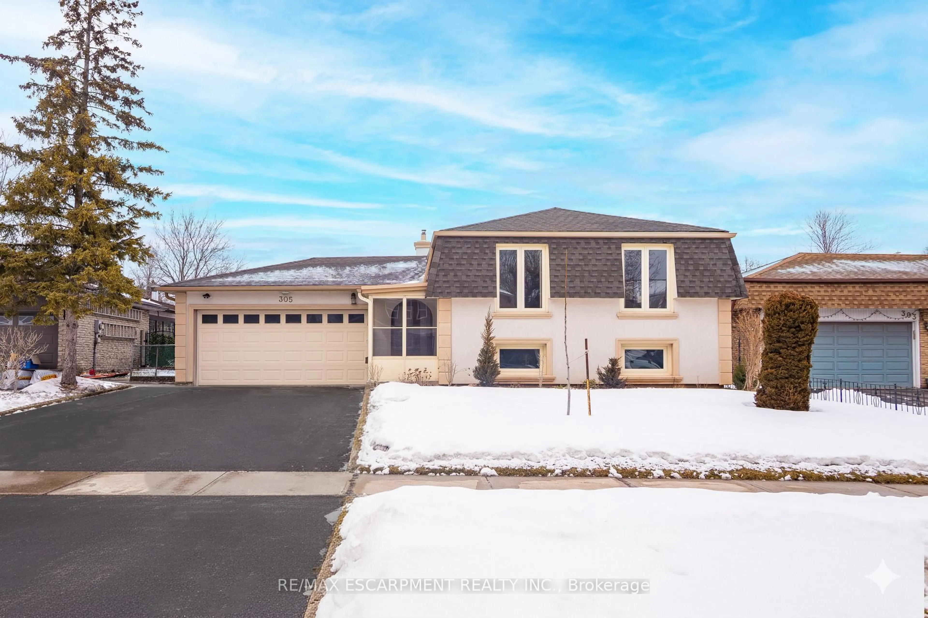 Unknown for 305 Pinegrove Rd, Oakville Ontario L6K 3P8