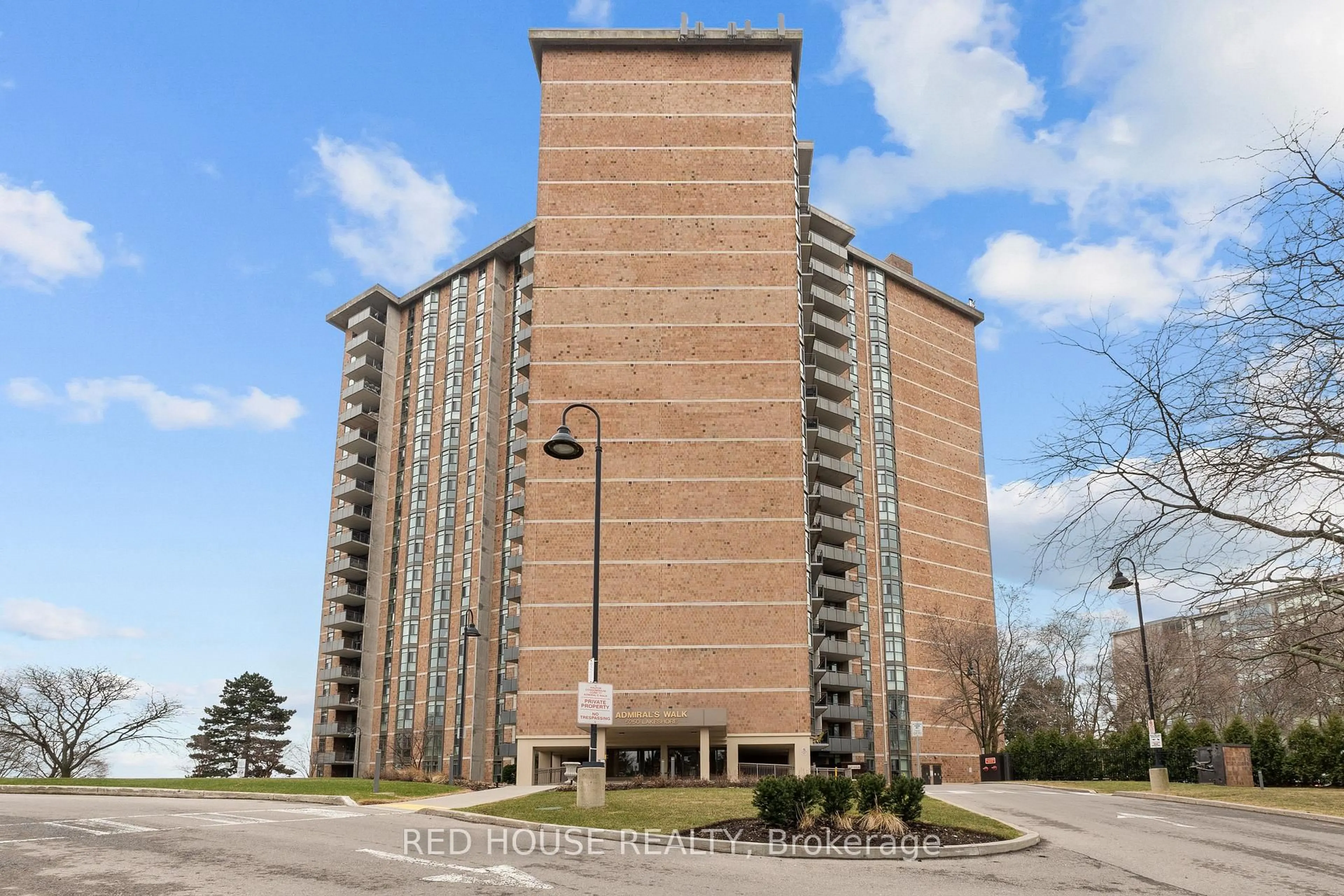 Unknown for 5250 Lakeshore Rd #809, Burlington Ontario L7L 5L2
