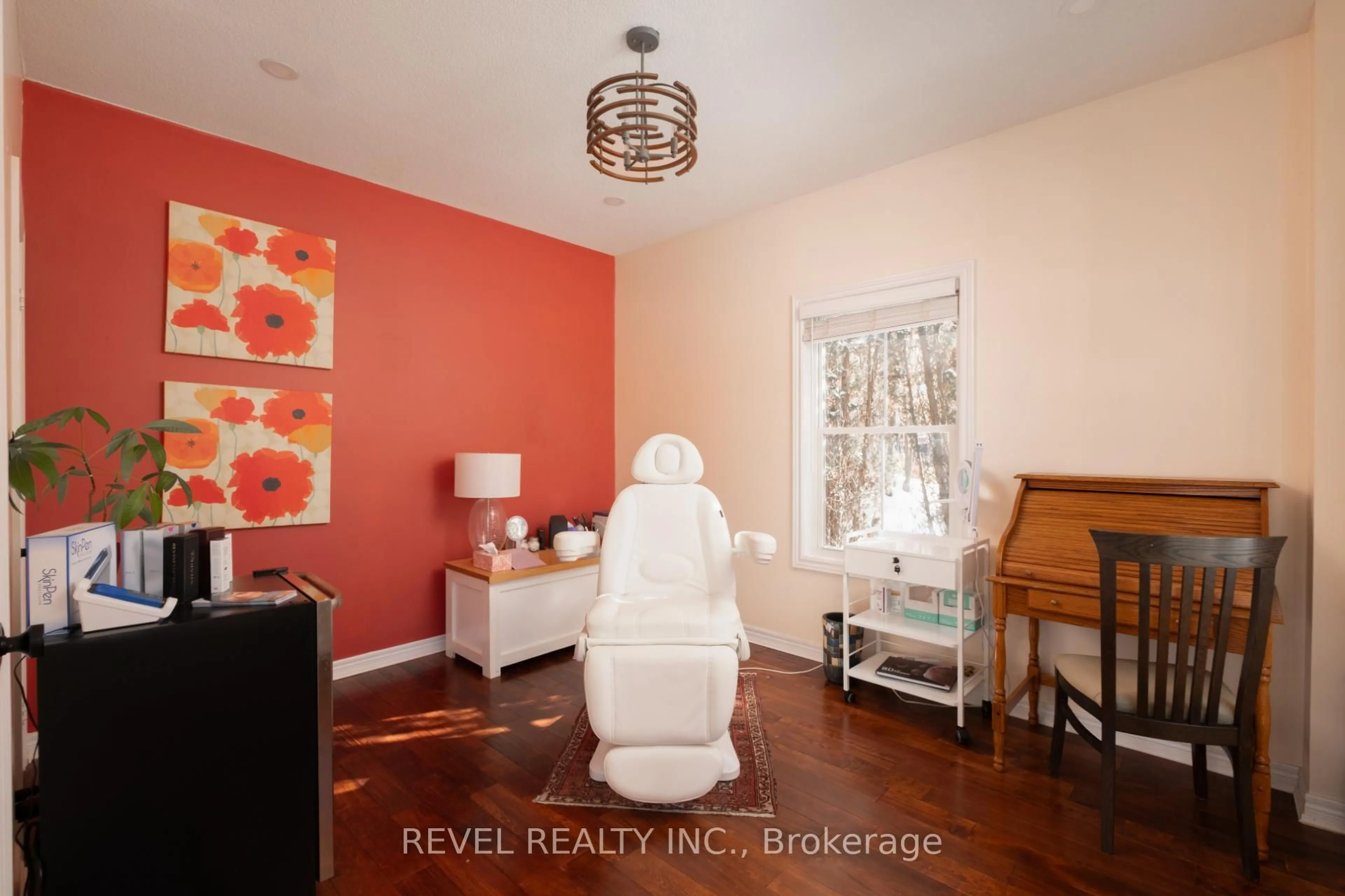 Unknown for 54 North Riverdale Dr, Caledon Ontario L7C 3K3