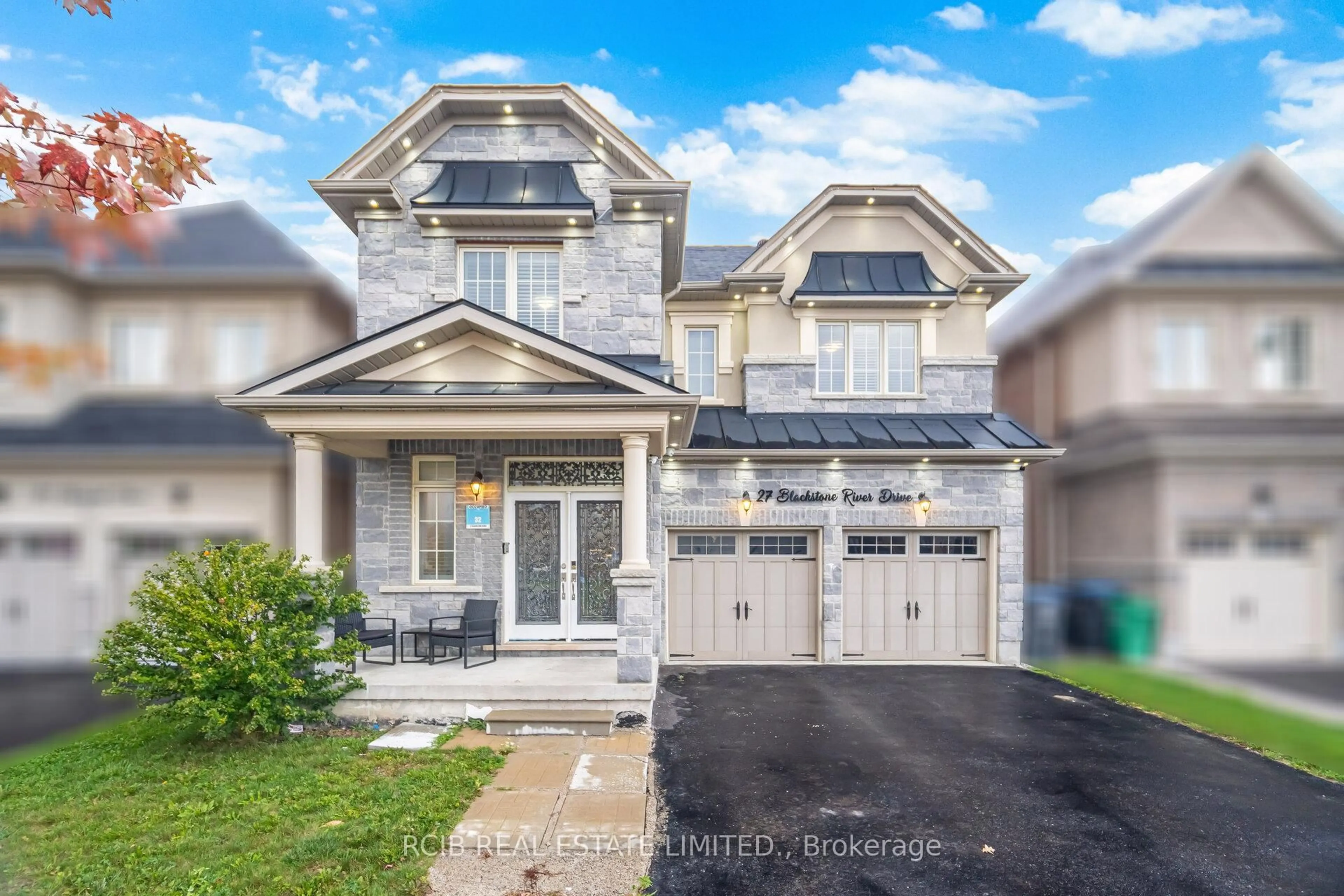 Home with vinyl exterior material, street for 27 Blackstone River Dr, Brampton Ontario L6R 3V5