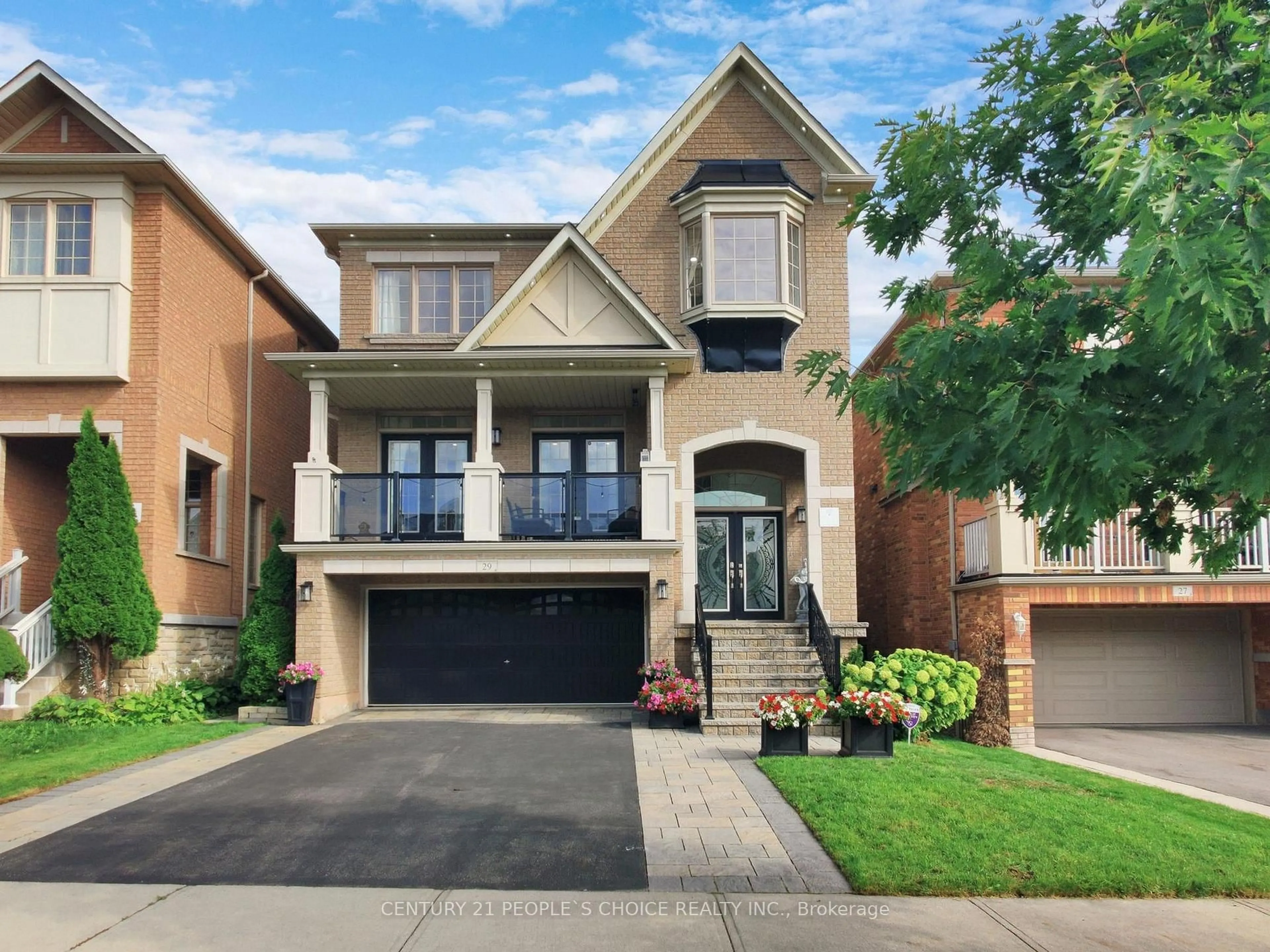 Home with brick exterior material, street for 29 Young Dr, Brampton Ontario L6Y 0P4