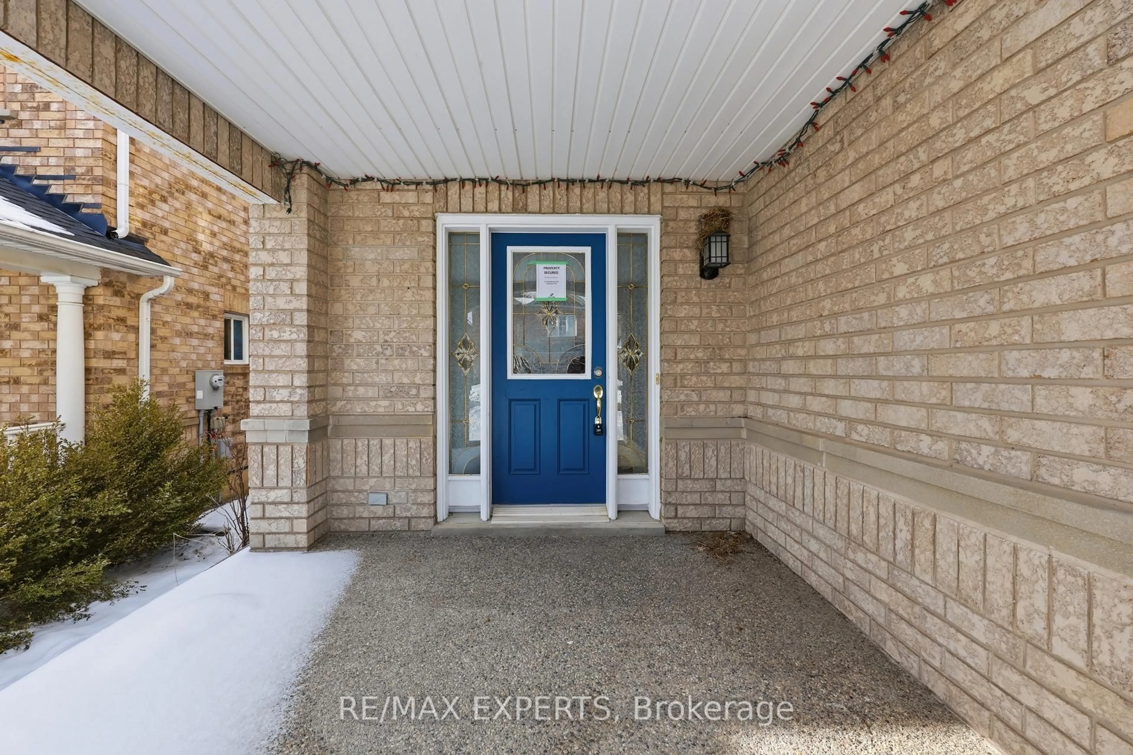 Indoor entryway for 1187 Mcmullen Cres, Milton Ontario L9T 6X1