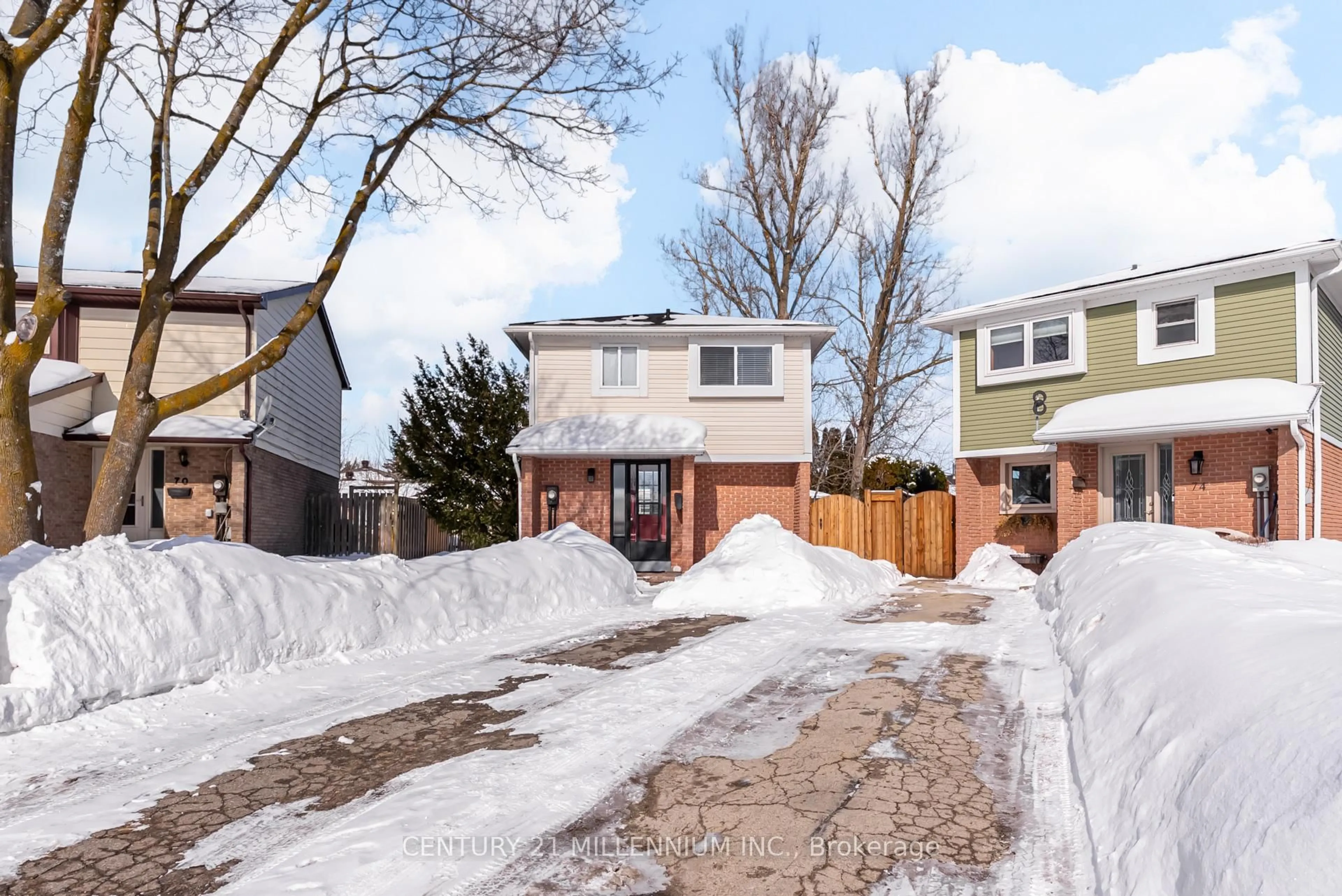 Unknown for 72 Karen Crt, Orangeville Ontario L9W 3S3