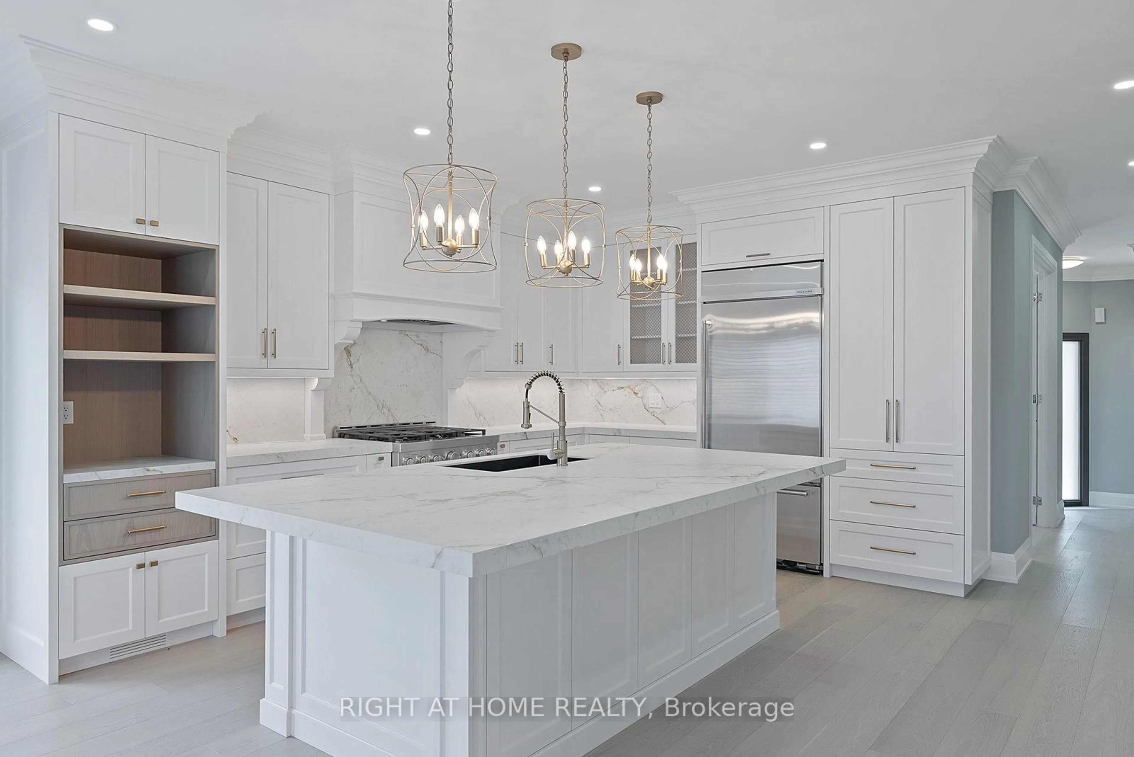 Contemporary kitchen, ceramic/tile floor for 10 RIVERWOOD Terr, Caledon Ontario L7E 1S1