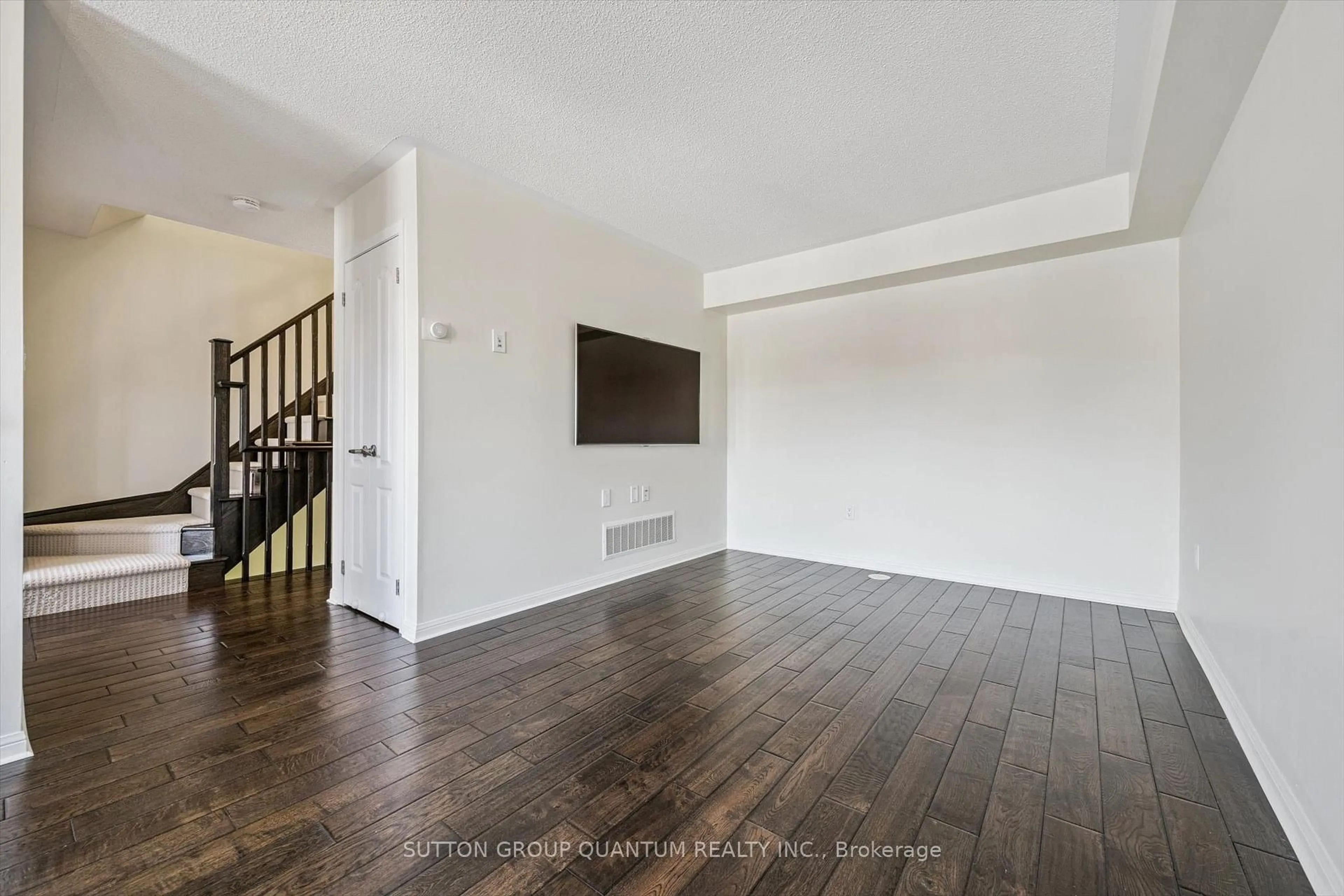 A pic of a room for 20 Deancrest Rd, Brampton Ontario L7A 0W2