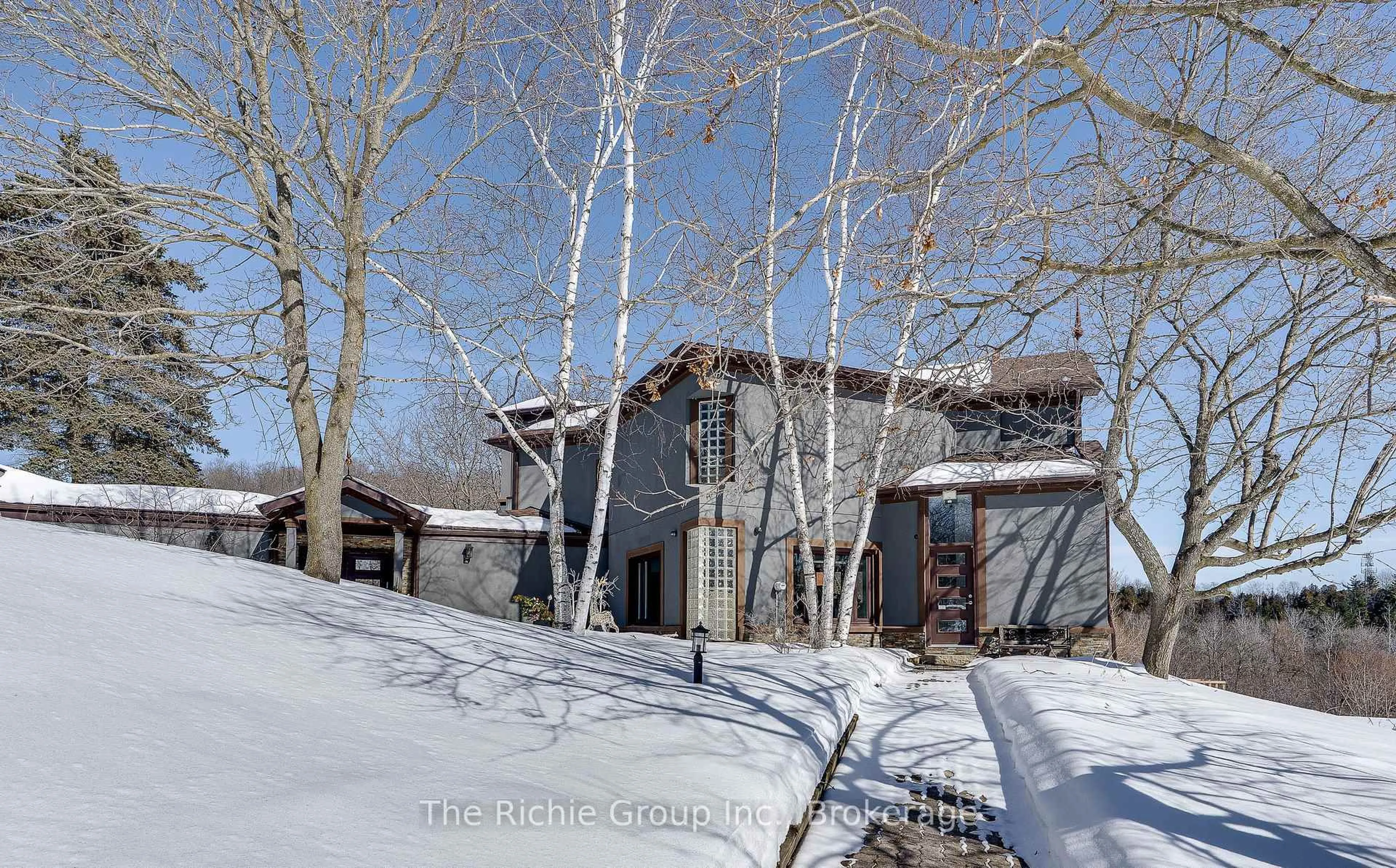 Unknown for 21 Bartley Dr, Caledon Ontario L7E 0N1