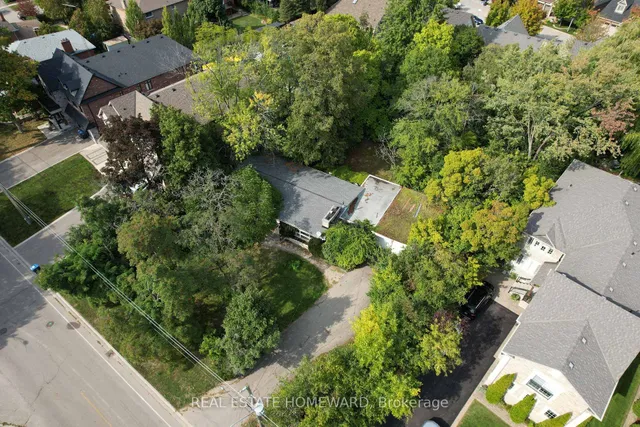 2441 Old Carriage Rd, Mississauga 5