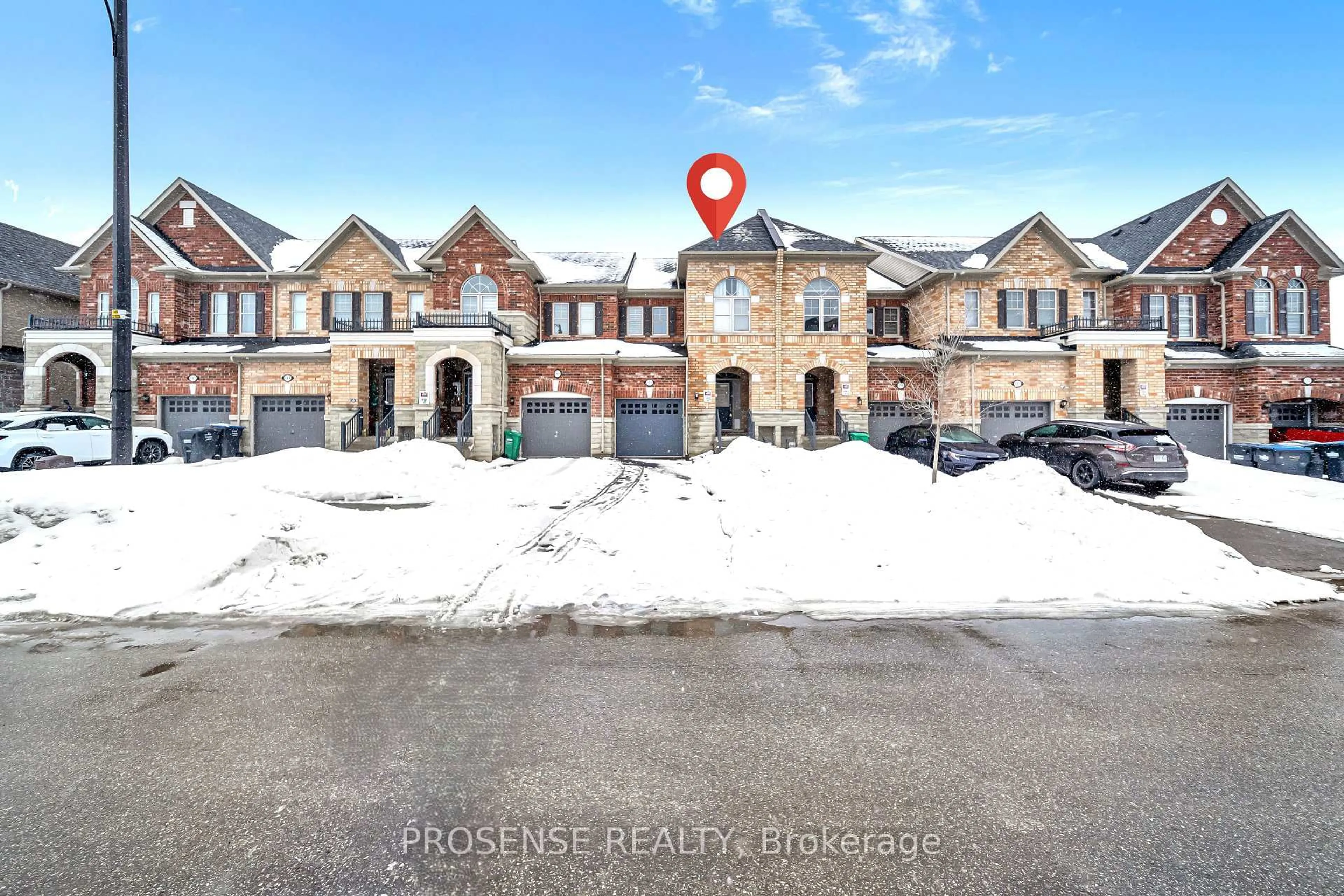 A pic from outside/outdoor area/front of a property/back of a property/a pic from drone, street for 148 Finegan Circ, Brampton Ontario L7A 4Z7