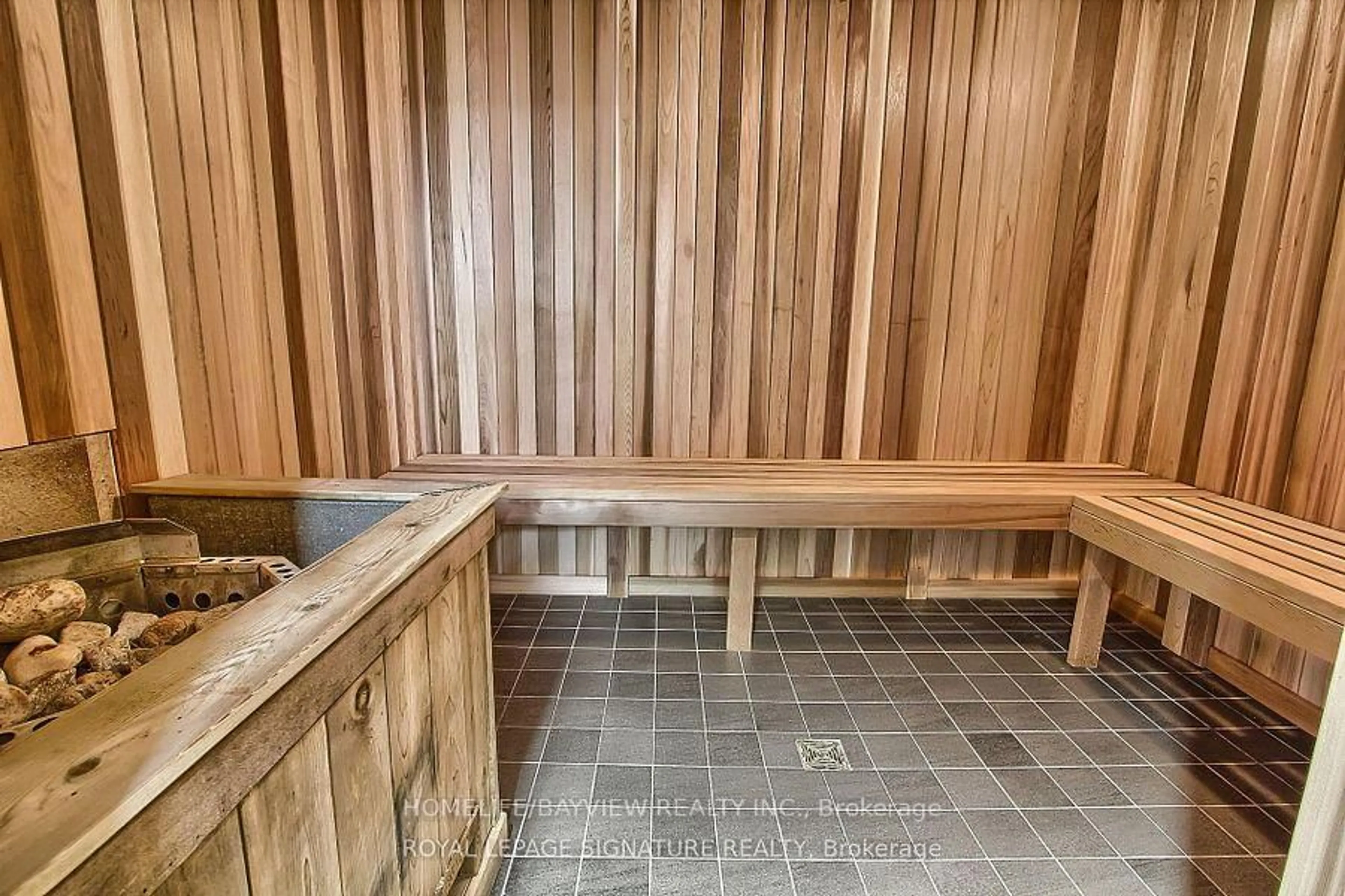 Unknown for 103 The Queensway #806, Toronto Ontario M6S 5B3