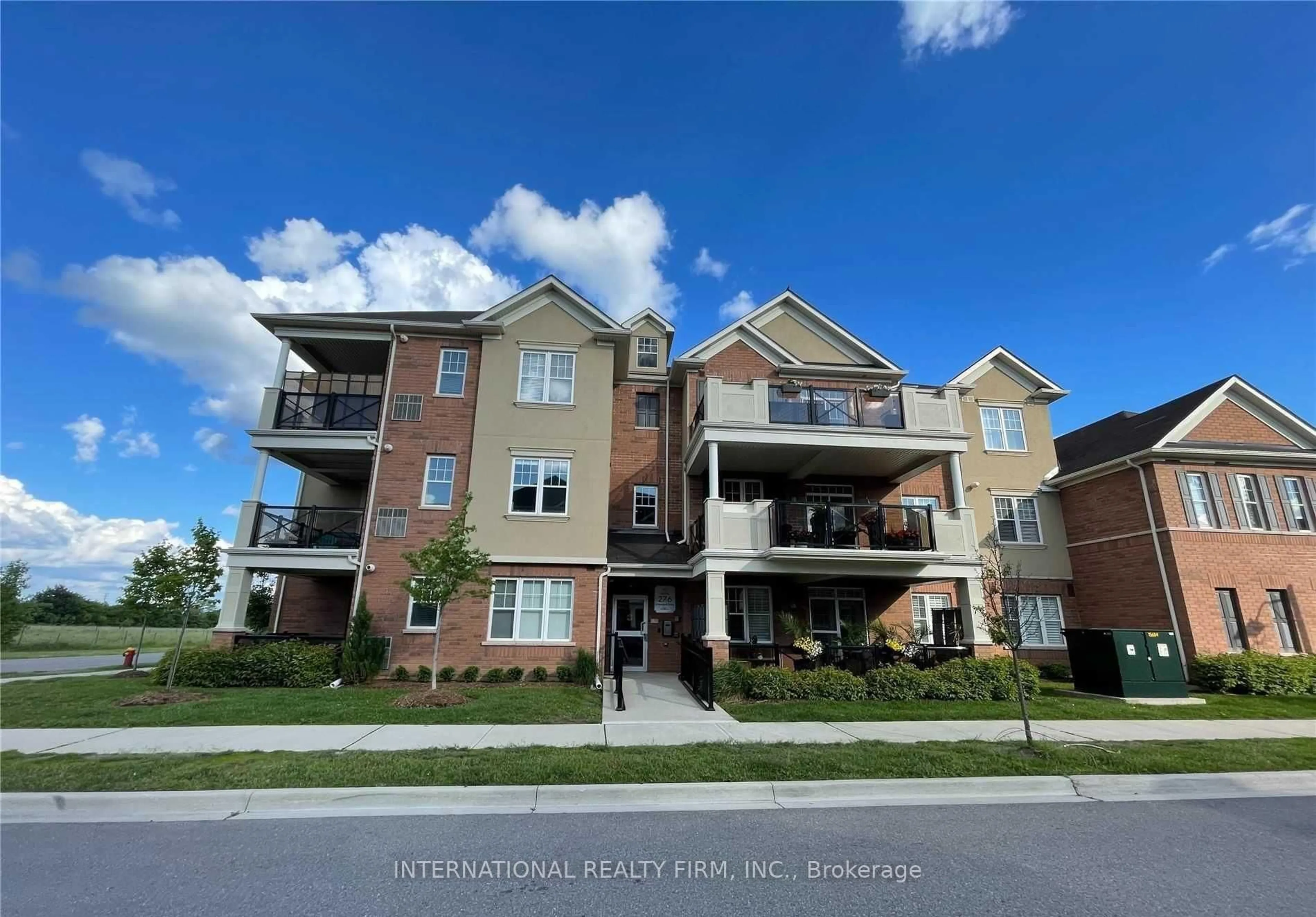 Unknown for 276 Littlewood Dr #205, Oakville Ontario L6H 7K1