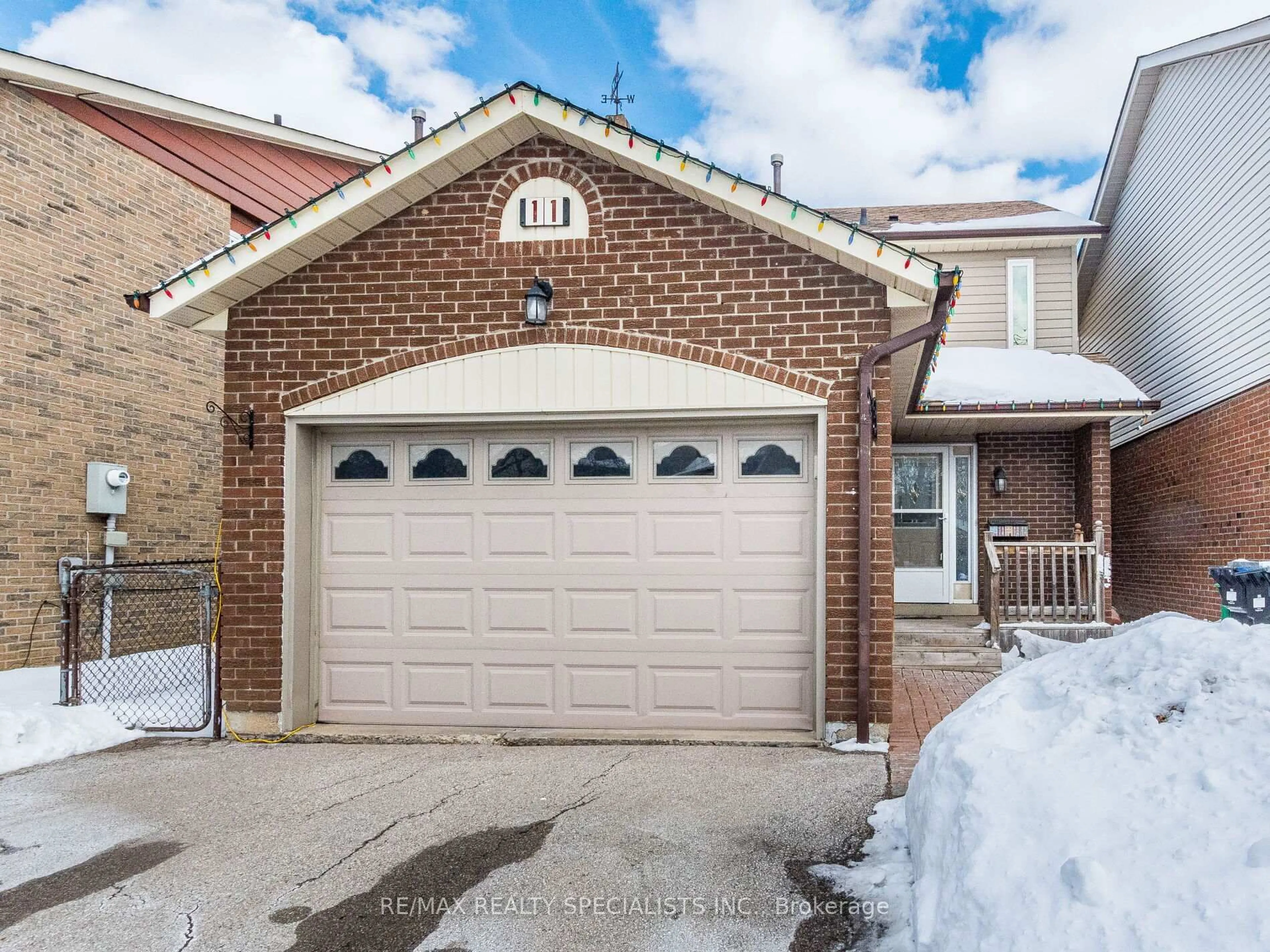 Home with brick exterior material, street for 11 Foxacre Row, Brampton Ontario L6V 3V7