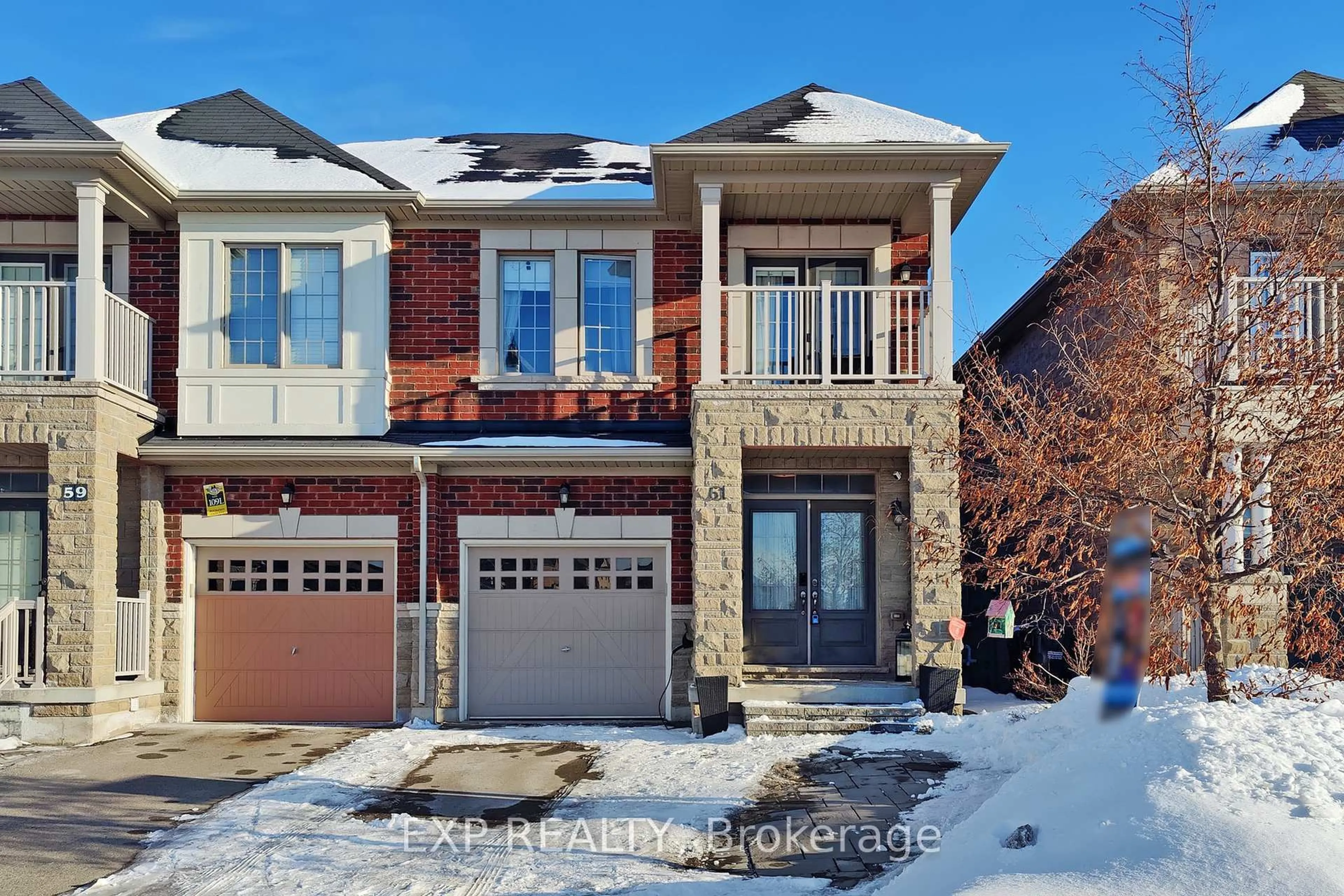Home with brick exterior material, street for 61 Buchanan Cres, Brampton Ontario L6X 5M4