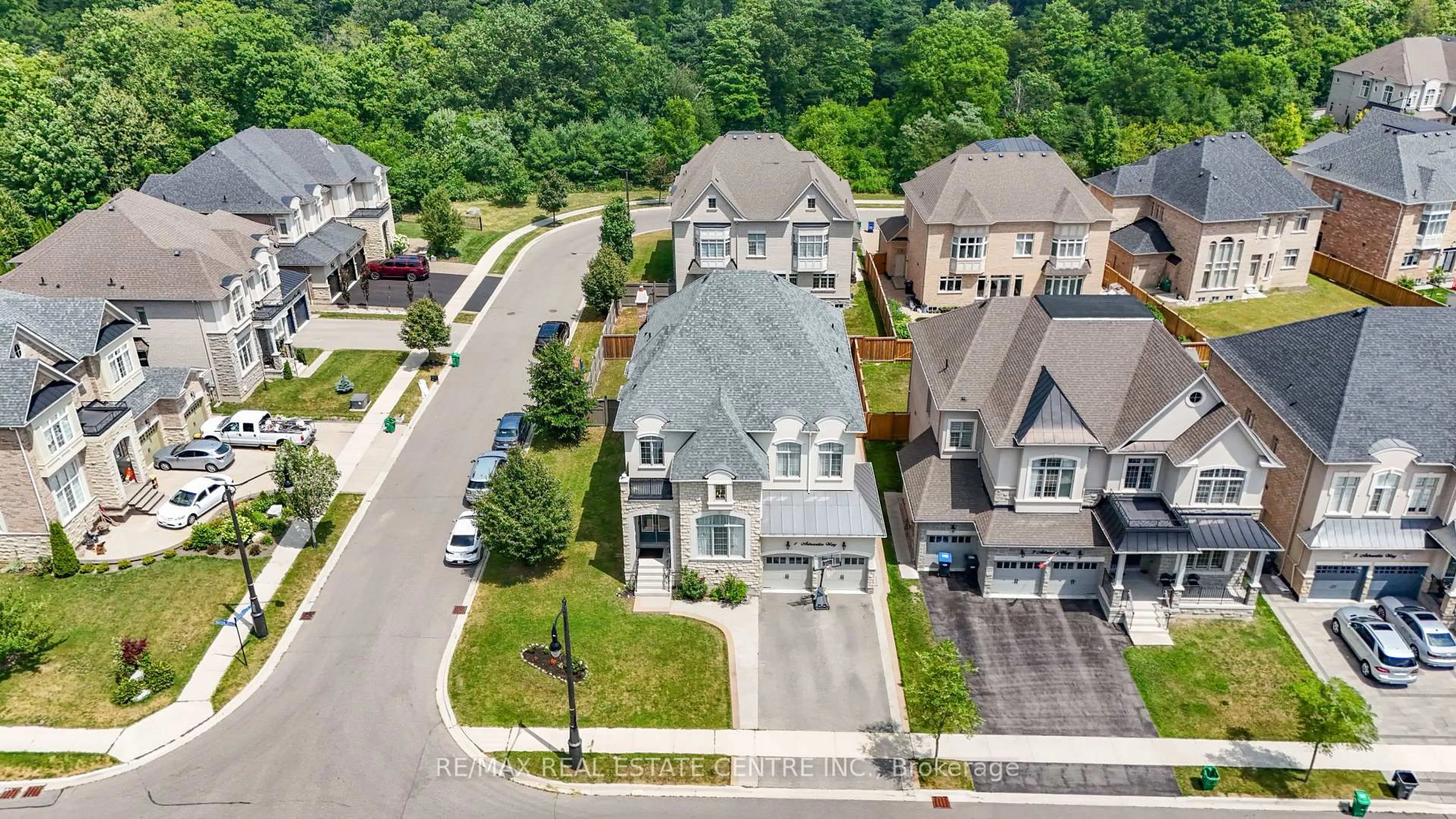 A pic from outside/outdoor area/front of a property/back of a property/a pic from drone, street for 1 Astrantia Way, Brampton Ontario L6X 1P3